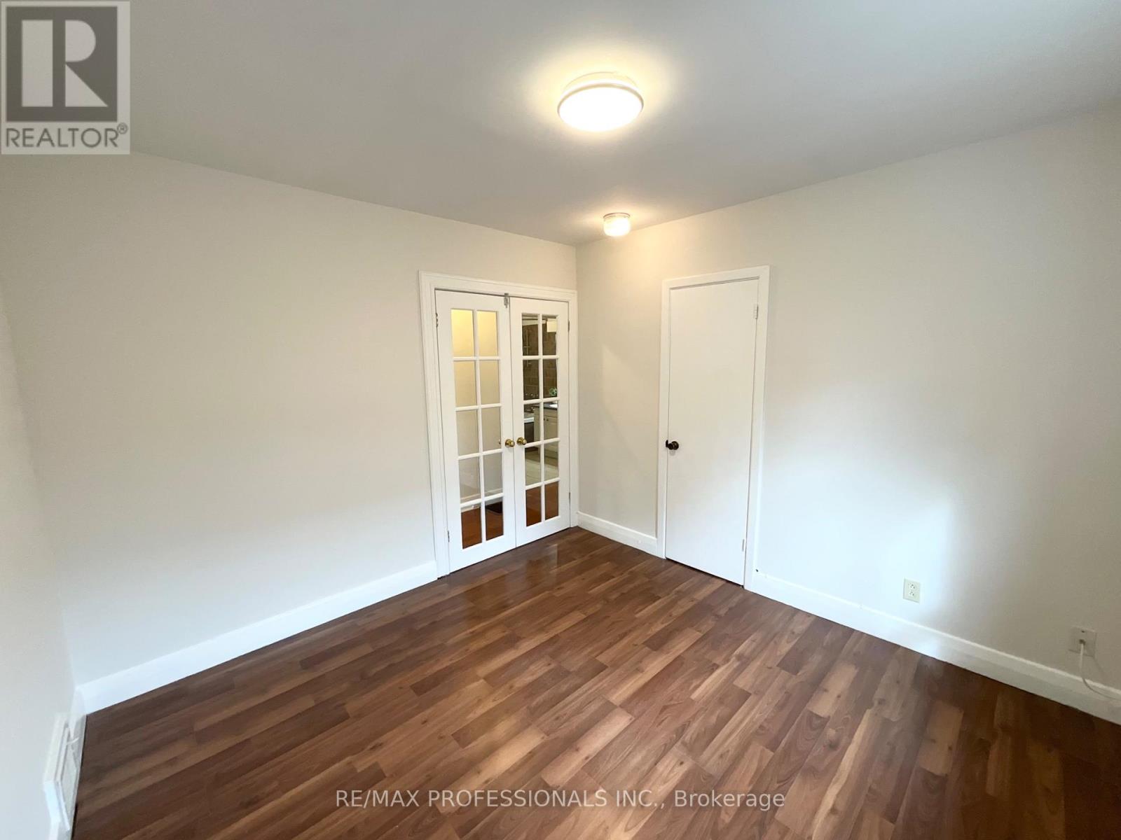 130 Yorkview Drive, Toronto, Ontario  M8Z 2G4 - Photo 14 - W13835482