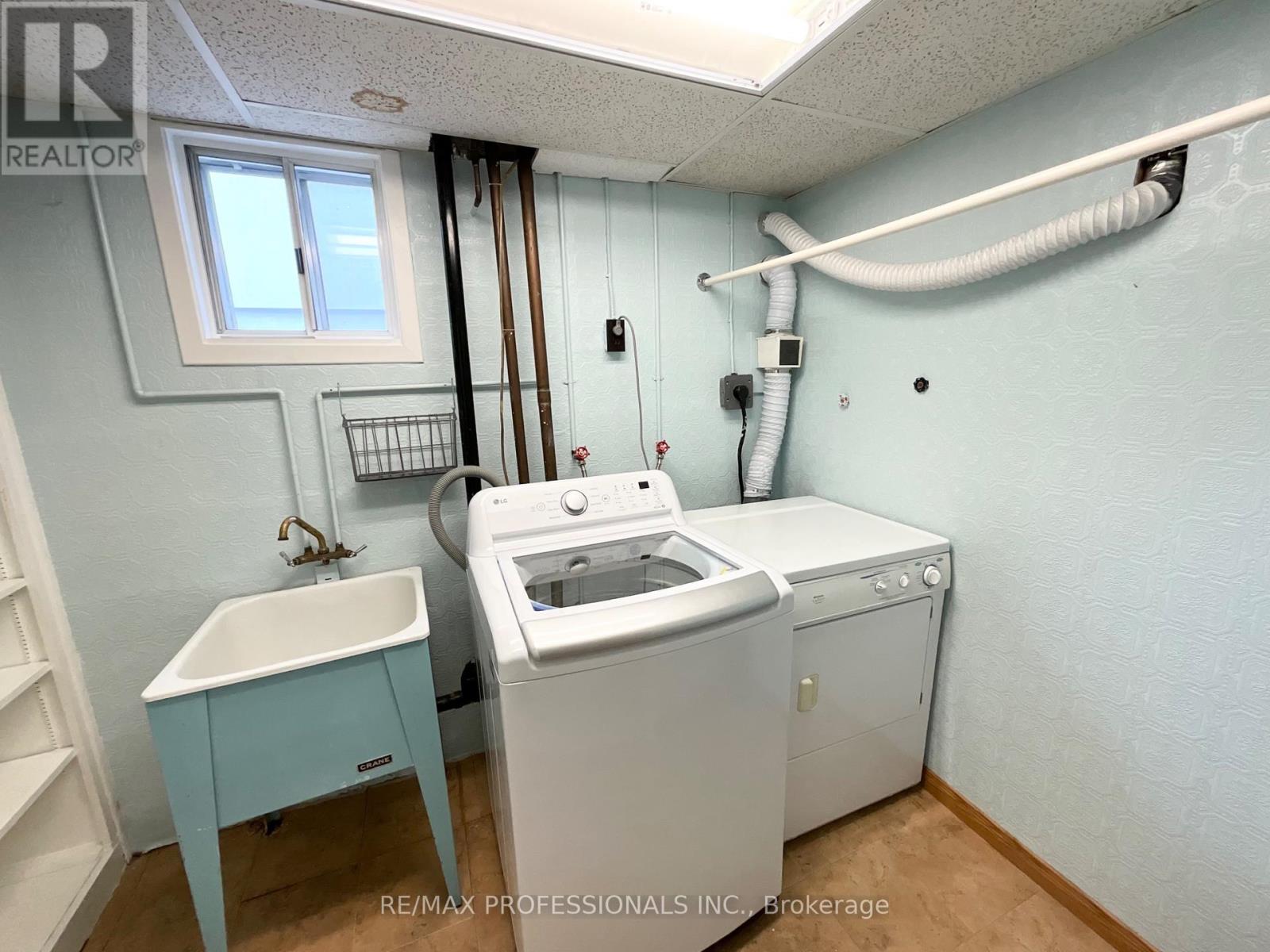 130 Yorkview Drive, Toronto, Ontario  M8Z 2G4 - Photo 32 - W13835482