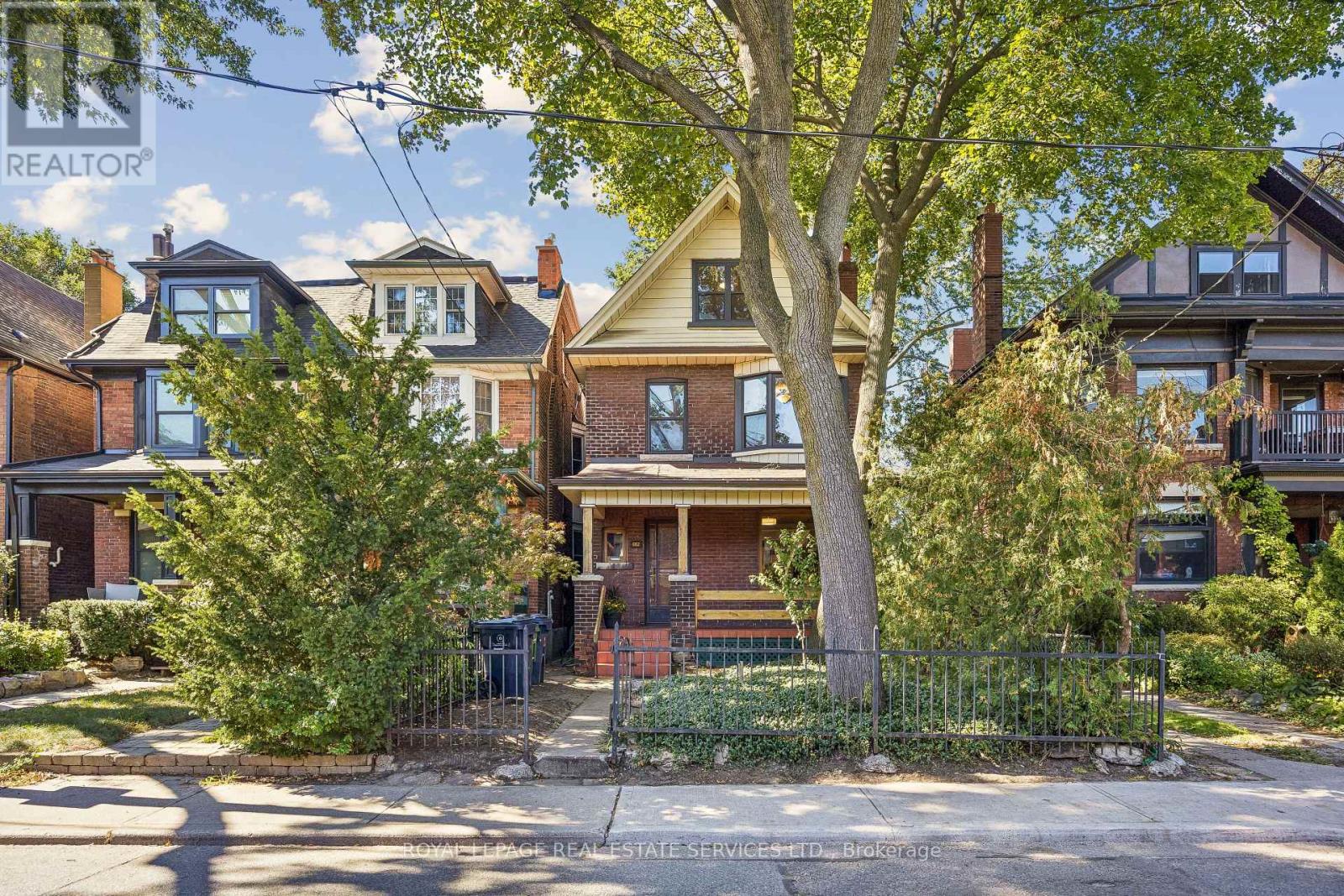 602 INDIAN ROAD, Toronto, Ontario