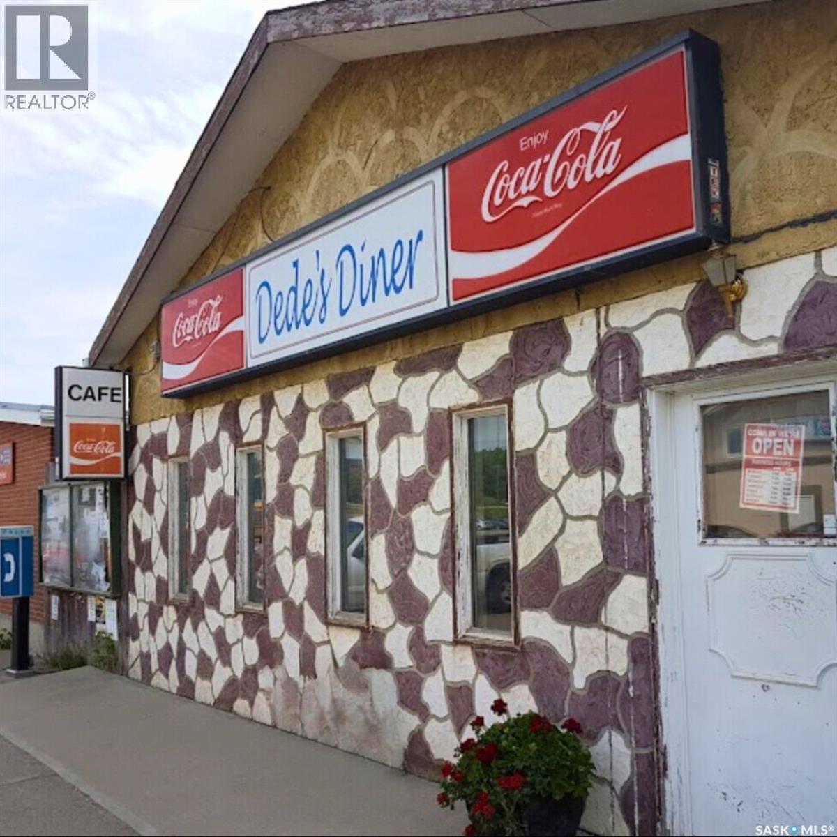 204 Main Street, Turtleford, Saskatchewan  S0M 2Y0 - Photo 1 - SK049775