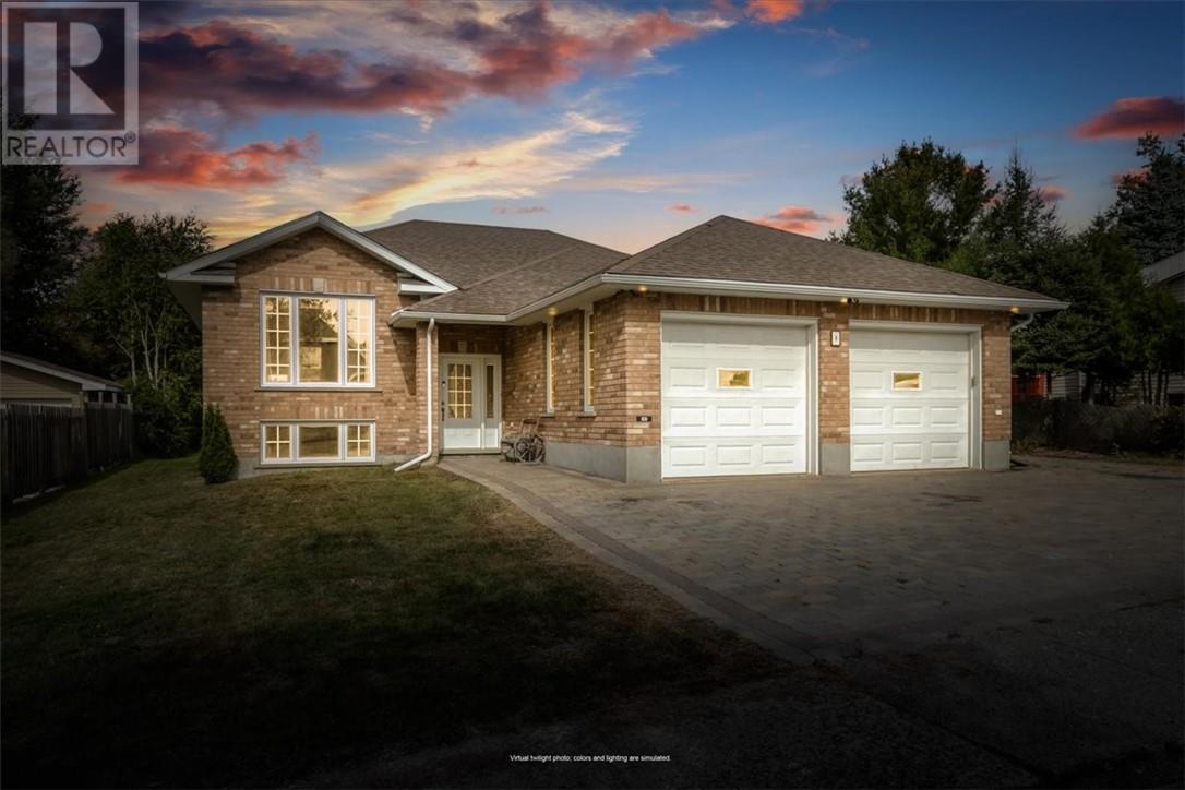 8 Union, Greater Sudbury, Ontario
