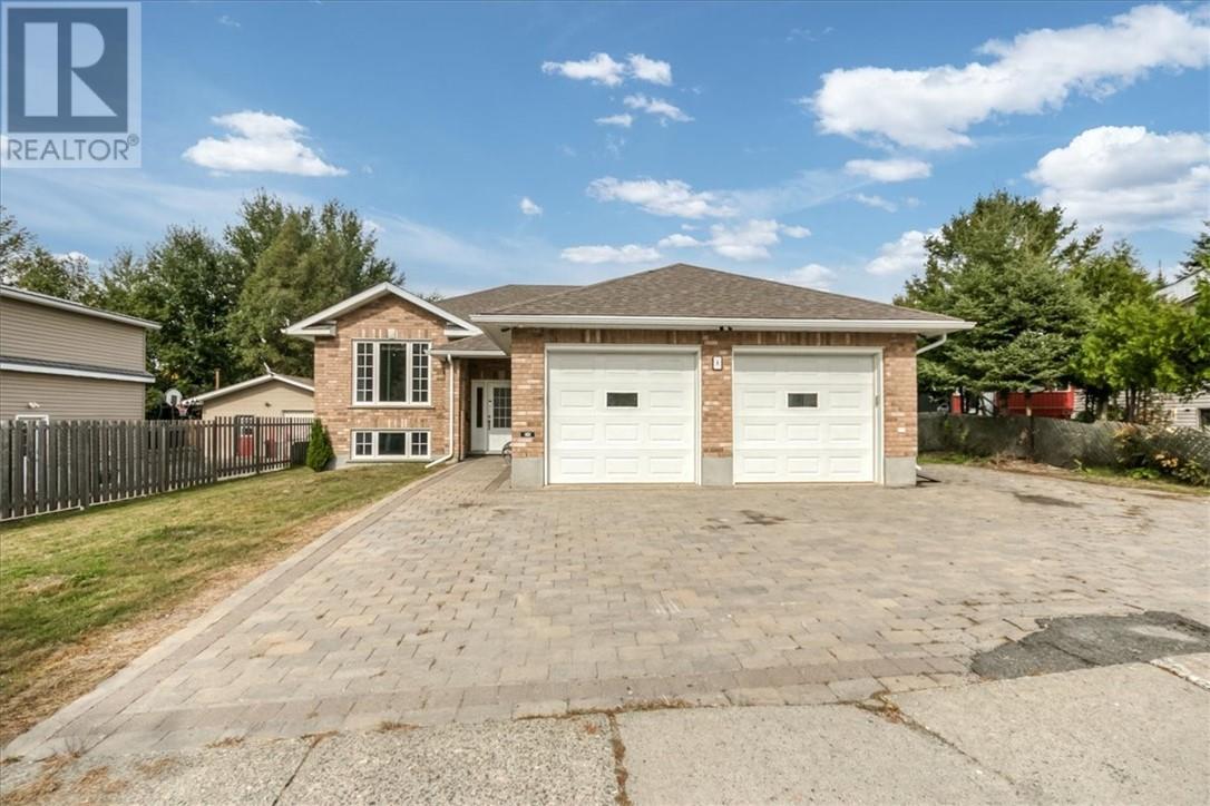 8 Union, Greater Sudbury, Ontario  P0M 1N0 - Photo 3 - 2130654