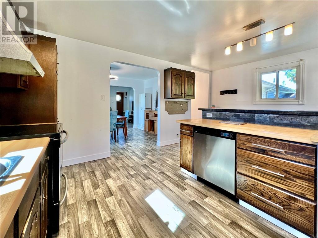 132 First Ave N, Levack, Ontario  P0M 2C0 - Photo 11 - 2130638