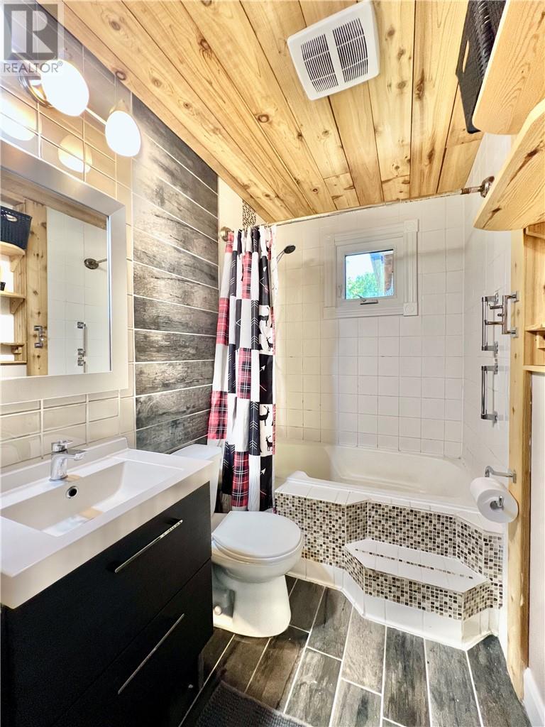 132 First Ave N, Levack, Ontario  P0M 2C0 - Photo 20 - 2130638