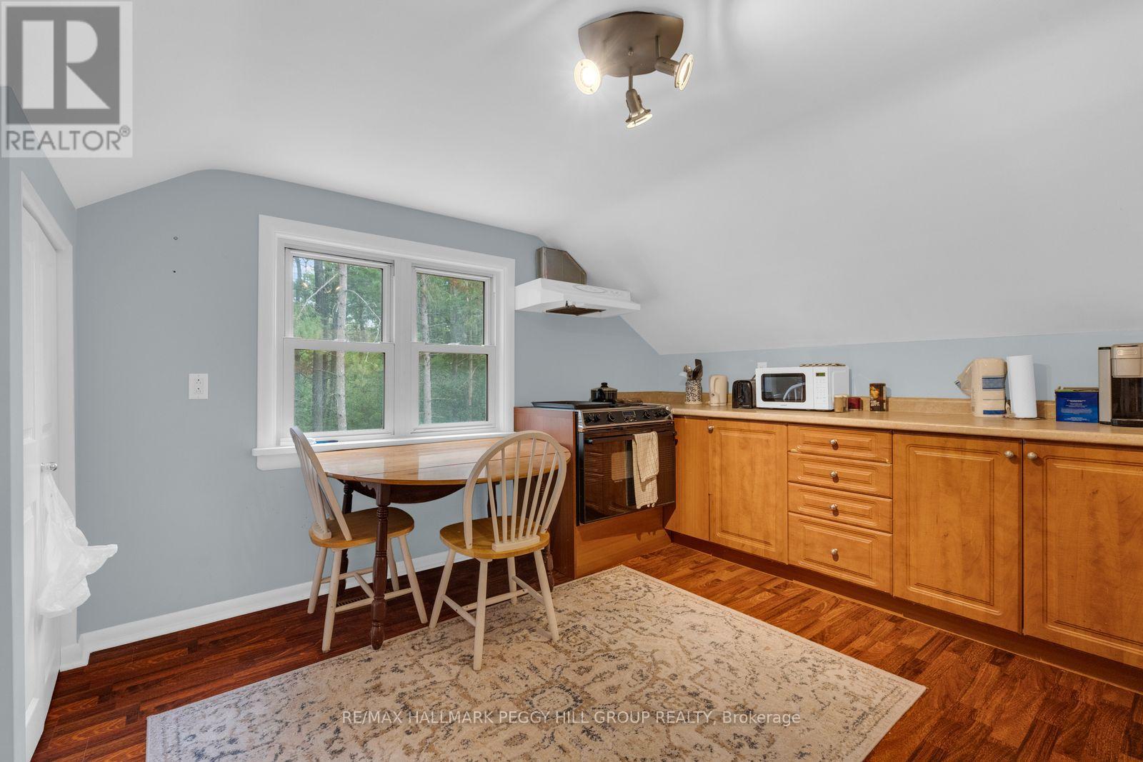 11 Colborne Street, Oro-Medonte, Ontario  L4M 4S1 - Photo 13 - S13819192