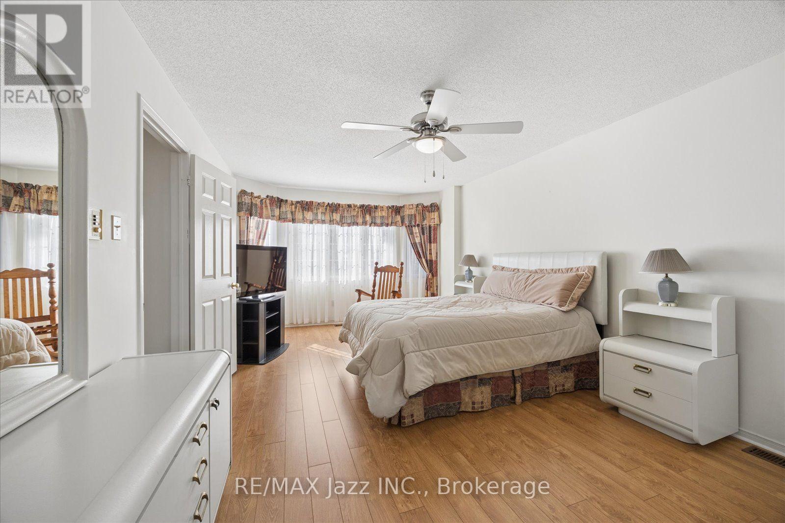 894 Grandview Street N, Oshawa, Ontario  L1K 2E3 - Photo 17 - E13836528