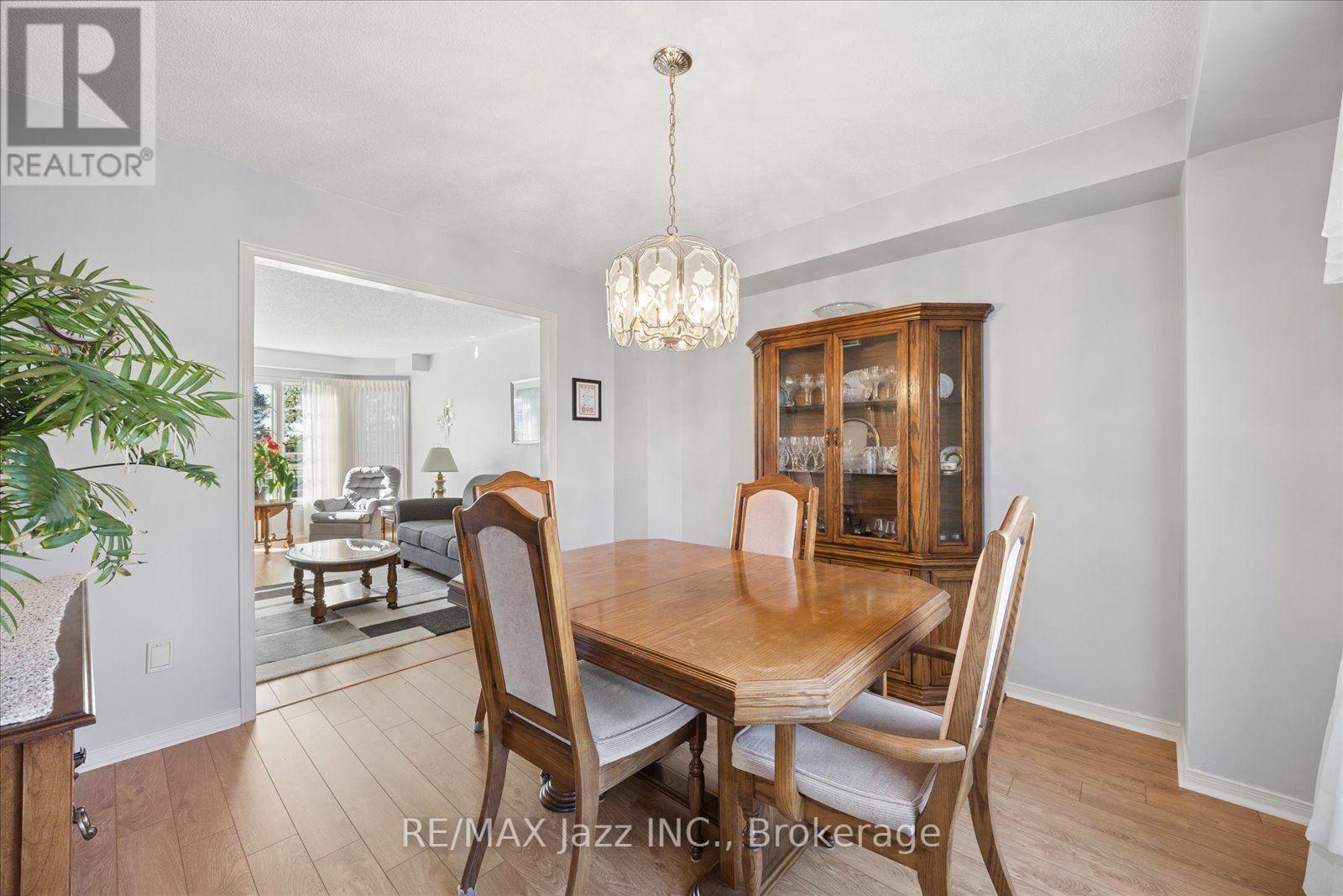 894 Grandview Street N, Oshawa, Ontario  L1K 2E3 - Photo 8 - E13836528