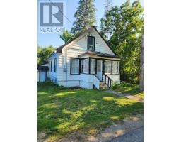 24 VICTORIA STREET E, Kawartha Lakes, Ontario