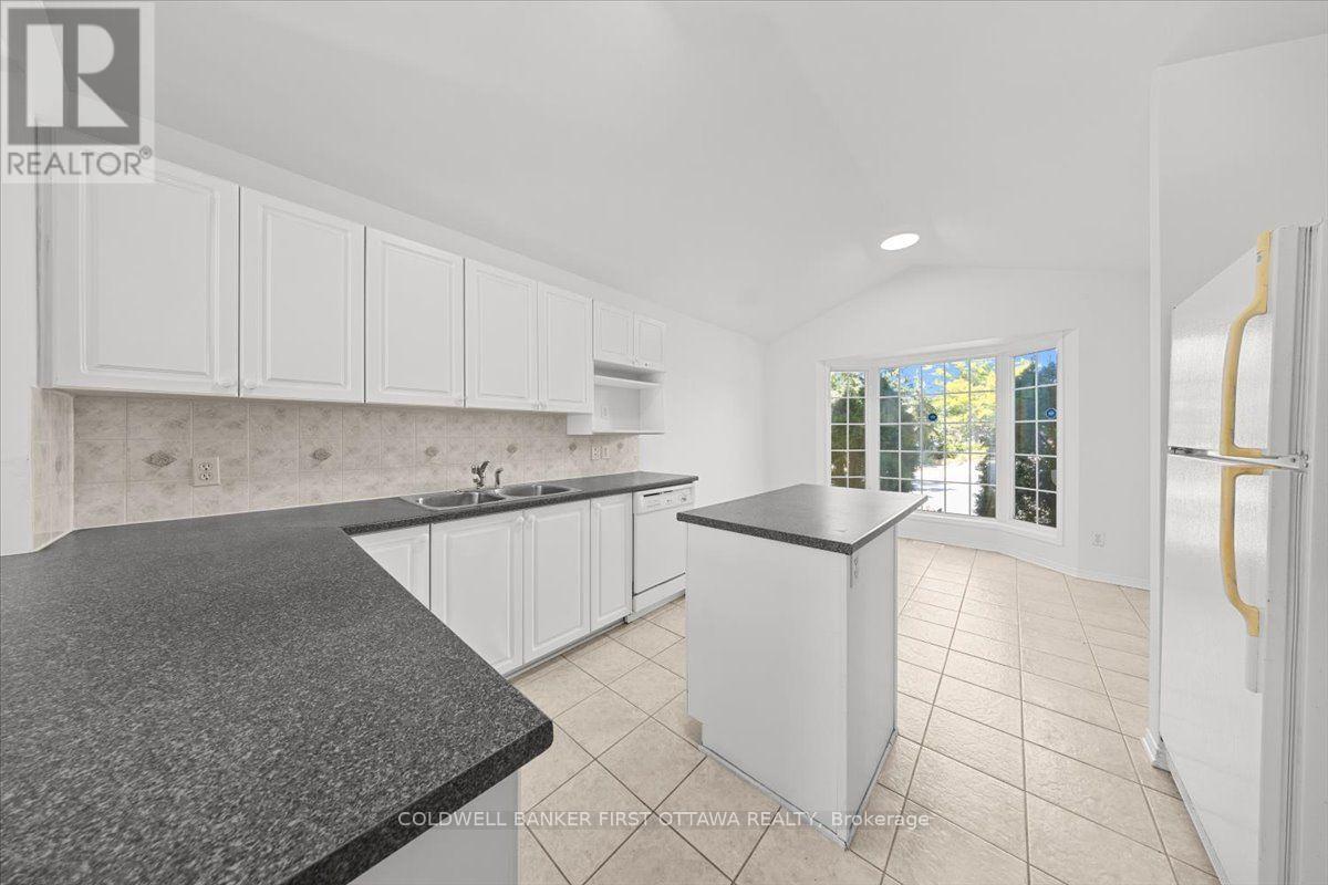 81 Baypointe Crescent, Ottawa, Ontario K2G 6R1 - Photo 26 - X13836612