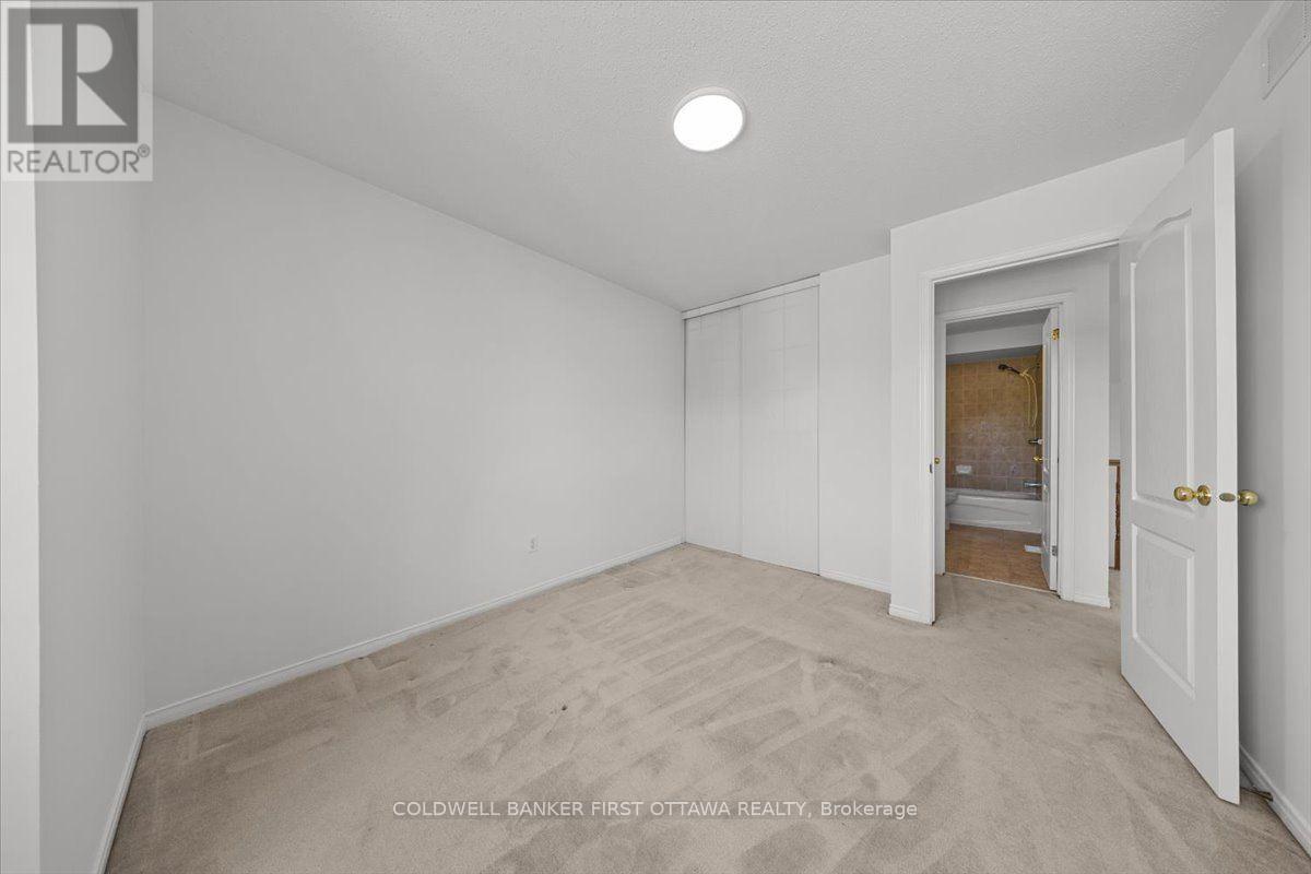 81 Baypointe Crescent, Ottawa, Ontario K2G 6R1 - Photo 34 - X13836612