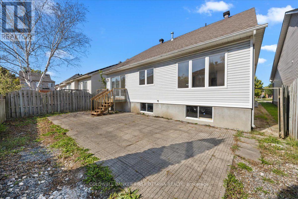 81 Baypointe Crescent, Ottawa, Ontario K2G 6R1 - Photo 39 - X13836612