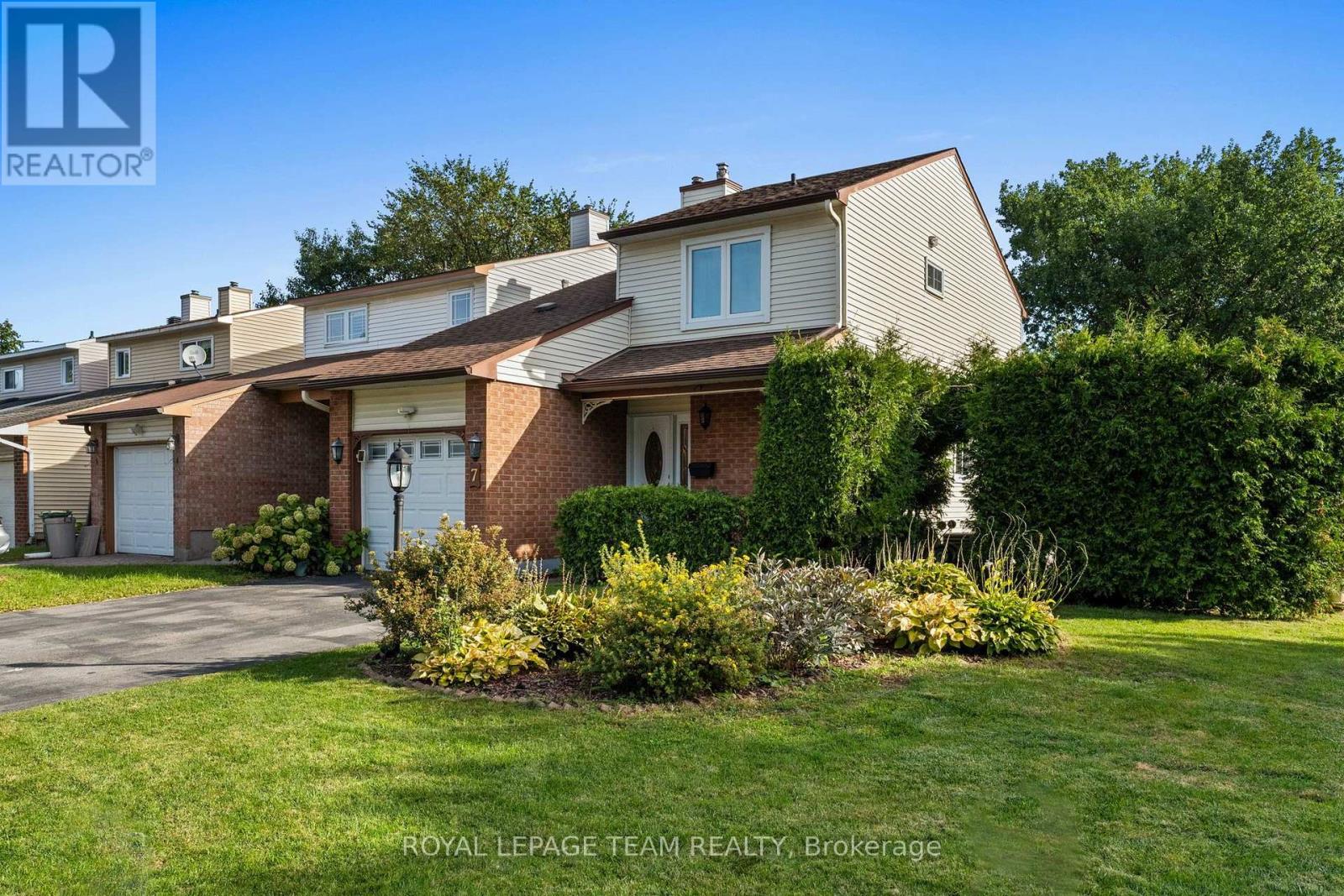 7 Benlark Road, Ottawa, Ontario K2J 2L5 - Photo 3 - X13836640
