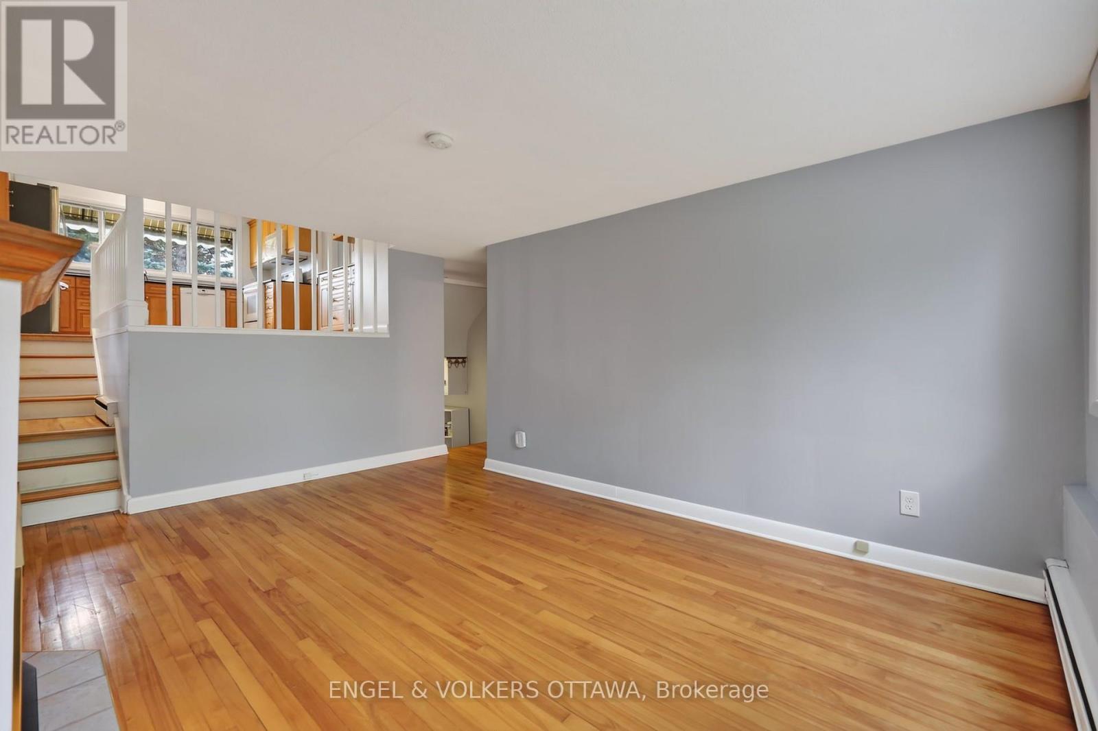 1228 Henry Farm Drive, Ottawa, Ontario  K2C 2E2 - Photo 11 - X13836660