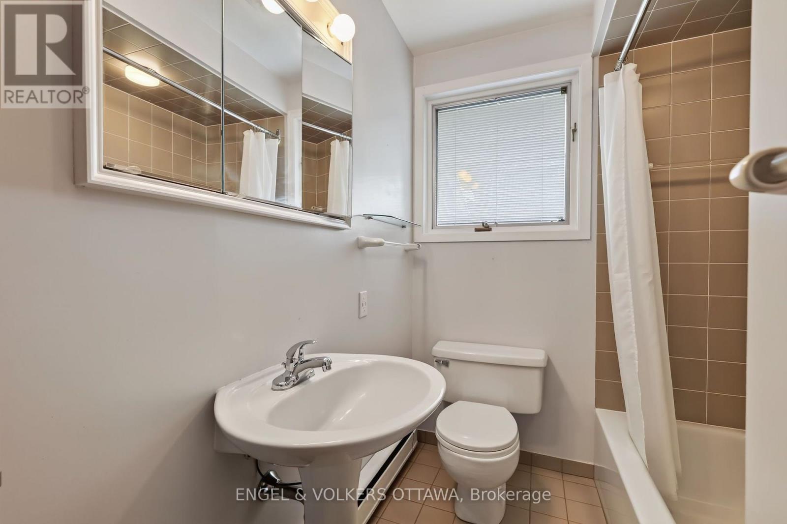 1228 Henry Farm Drive, Ottawa, Ontario  K2C 2E2 - Photo 31 - X13836660