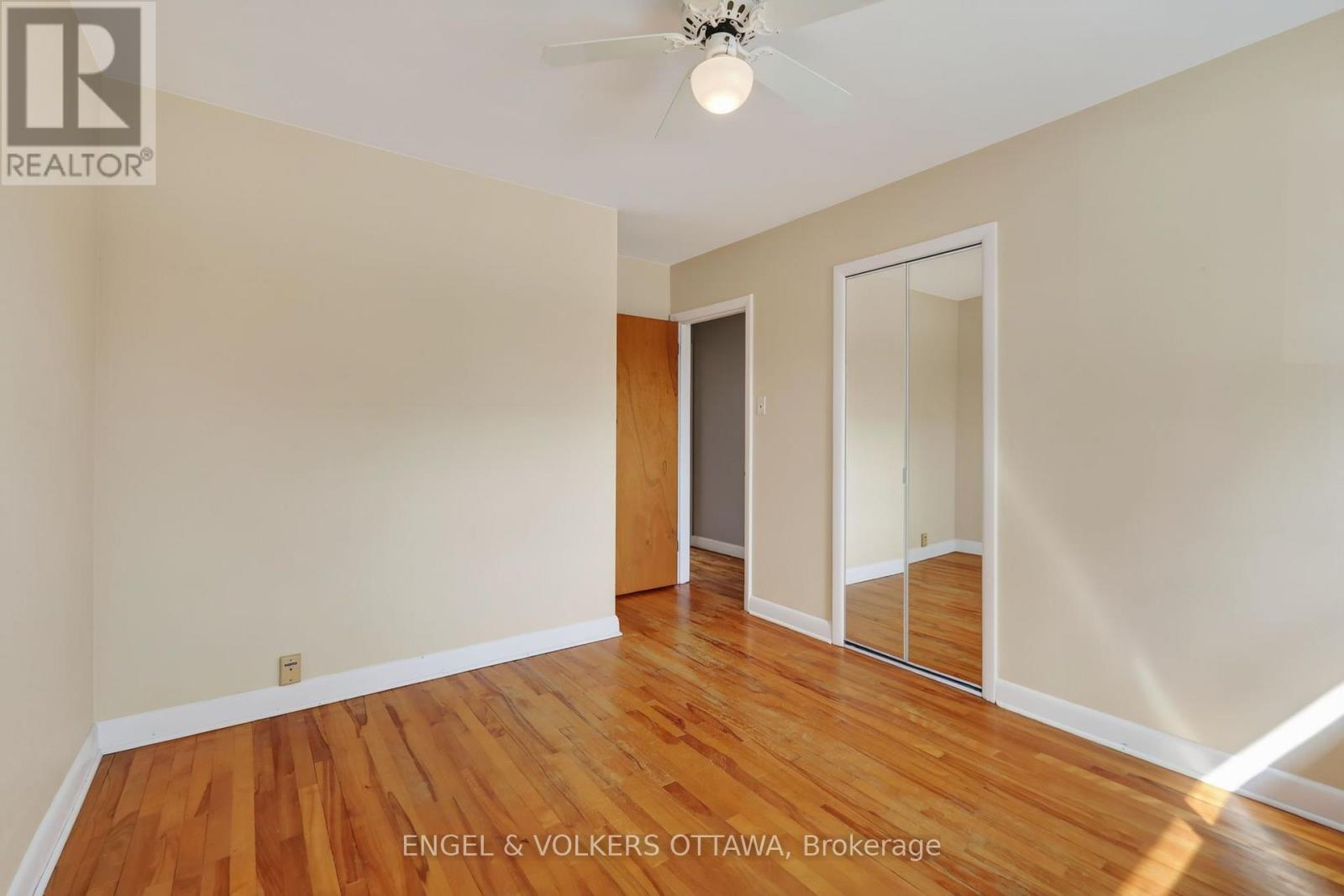 1228 Henry Farm Drive, Ottawa, Ontario  K2C 2E2 - Photo 32 - X13836660