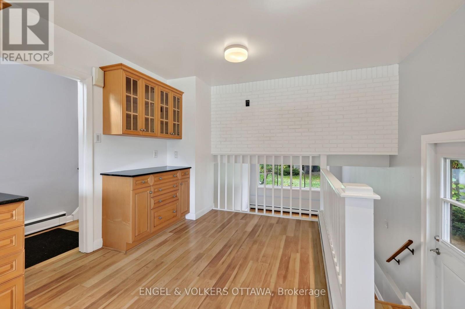 1228 Henry Farm Drive, Ottawa, Ontario  K2C 2E2 - Photo 6 - X13836660