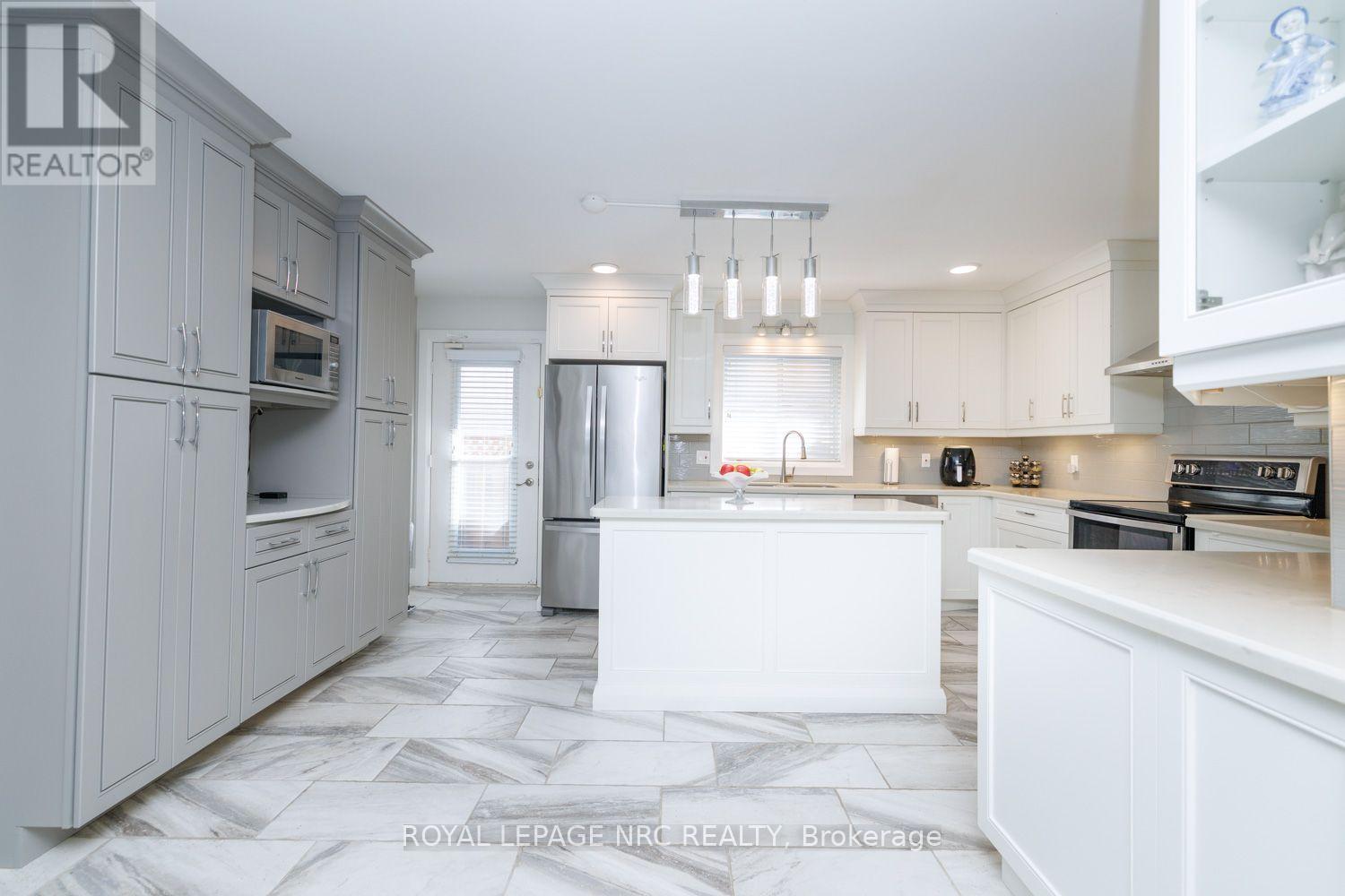 8057 Citation Road, Niagara Falls (Ascot), Ontario L2H 3E5 - Photo 12 - X13836562