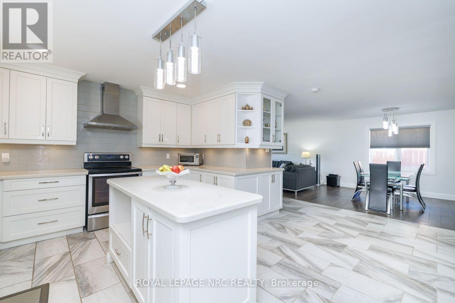 8057 Citation Road, Niagara Falls (Ascot), Ontario L2H 3E5 - Photo 15 - X13836562