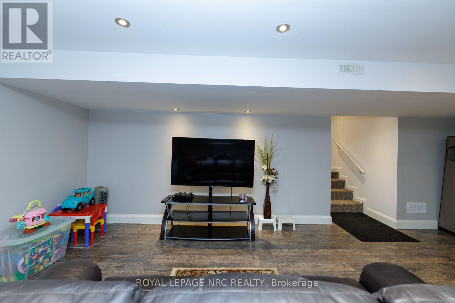 8057 Citation Road, Niagara Falls (Ascot), Ontario L2H 3E5 - Photo 32 - X13836562
