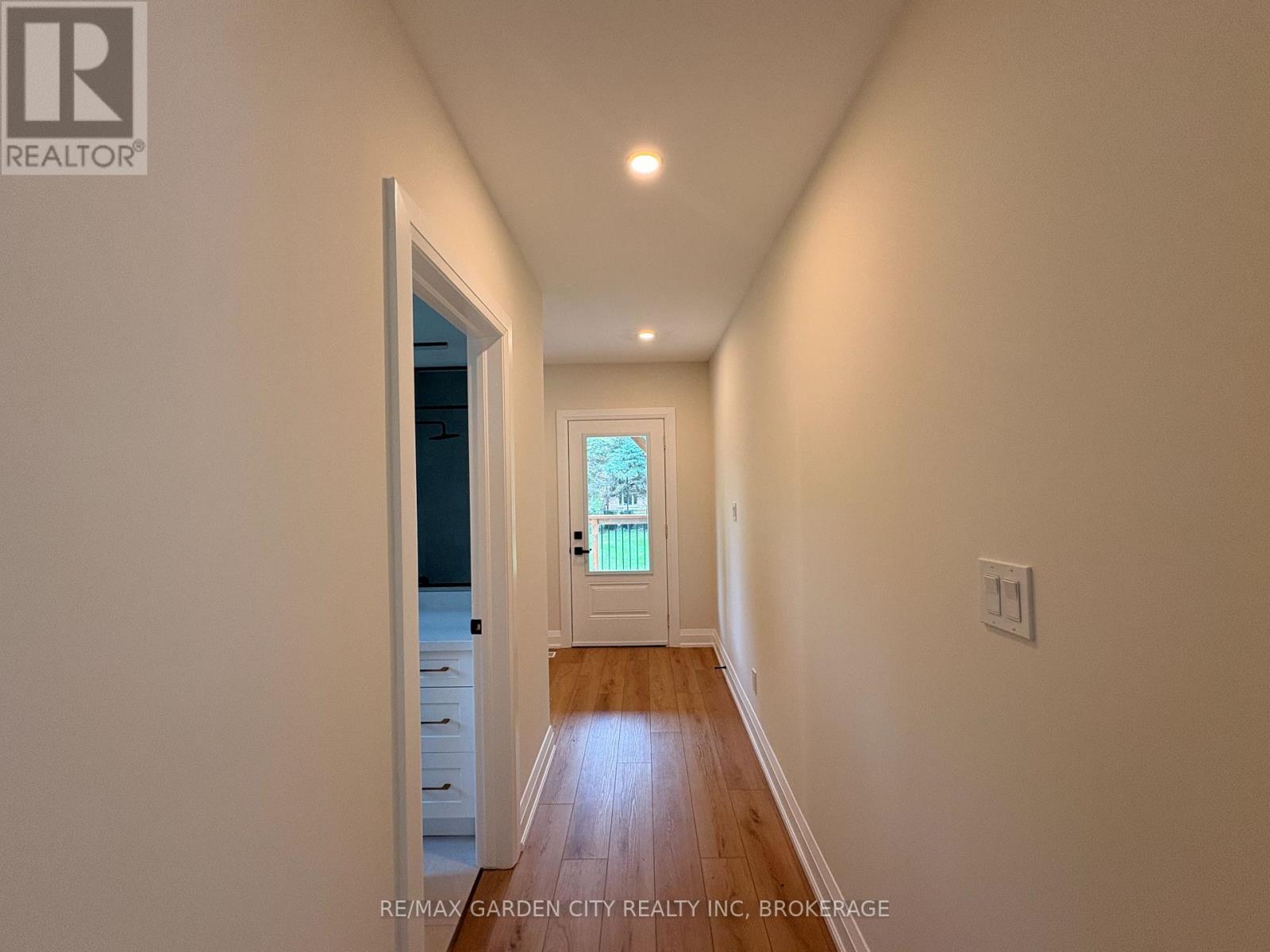 1 - 1105 Haist Street, Pelham, Ontario  L0S 1E2 - Photo 15 - X13836668
