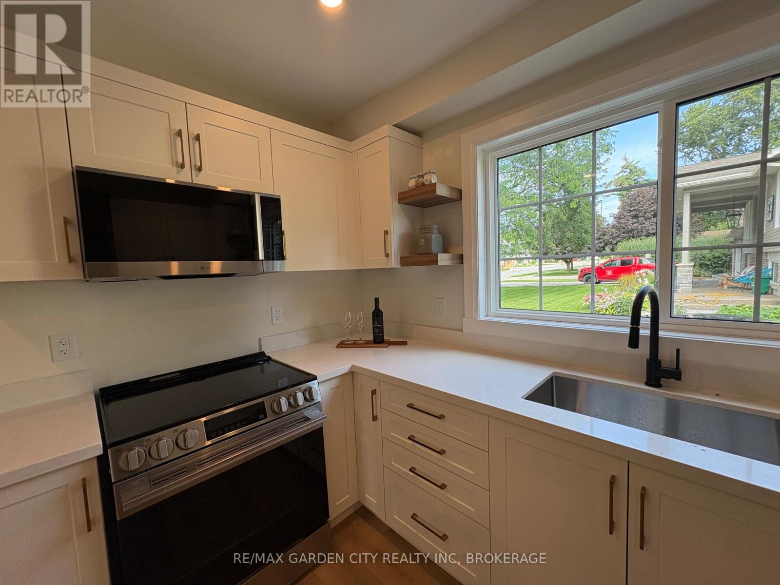 1 - 1105 Haist Street, Pelham, Ontario  L0S 1E2 - Photo 6 - X13836668