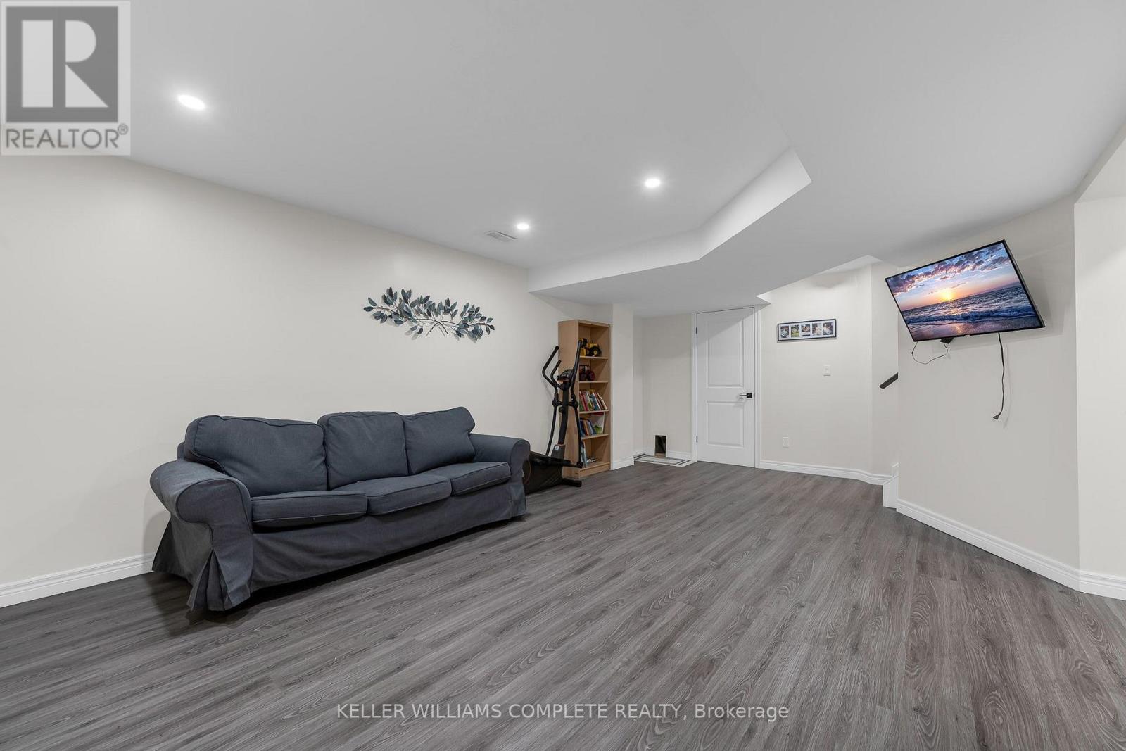 1208 Hansler Road, Thorold, Ontario  L2V 0G2 - Photo 38 - X13836718