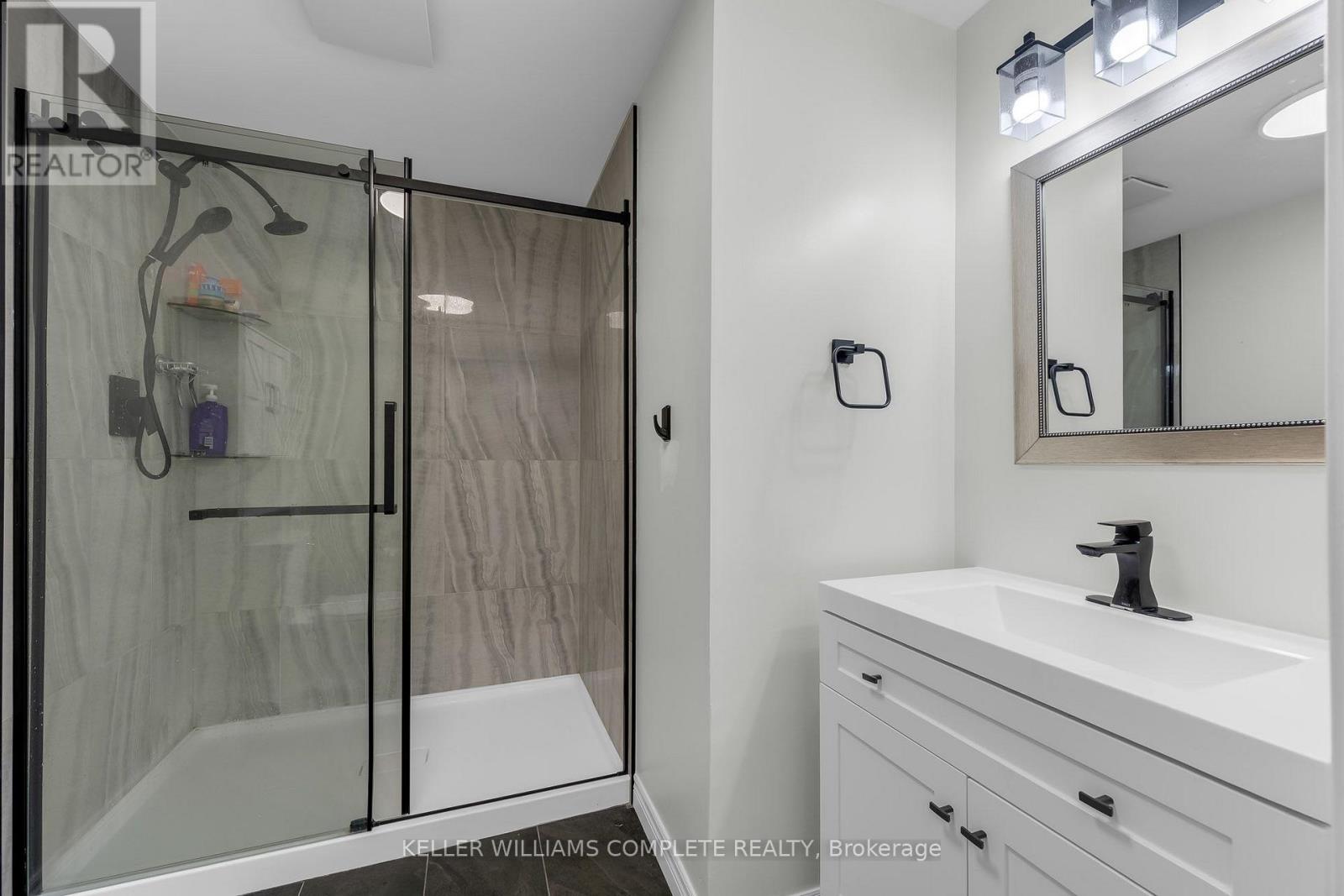 1208 Hansler Road, Thorold, Ontario  L2V 0G2 - Photo 42 - X13836718
