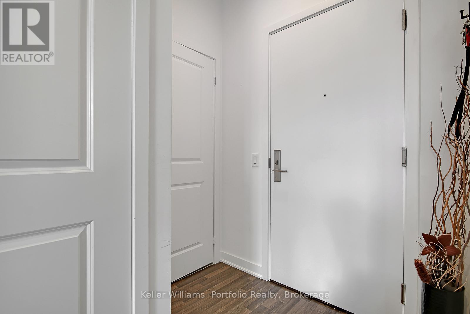 1015 - 120 Parliament Street, Toronto, Ontario  M5A 2Y8 - Photo 3 - C13836720