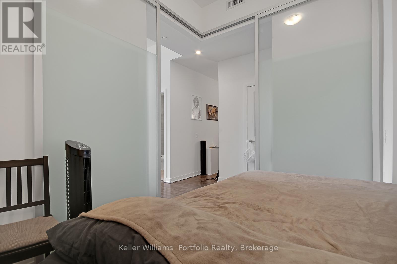 1015 - 120 Parliament Street, Toronto, Ontario  M5A 2Y8 - Photo 6 - C13836720