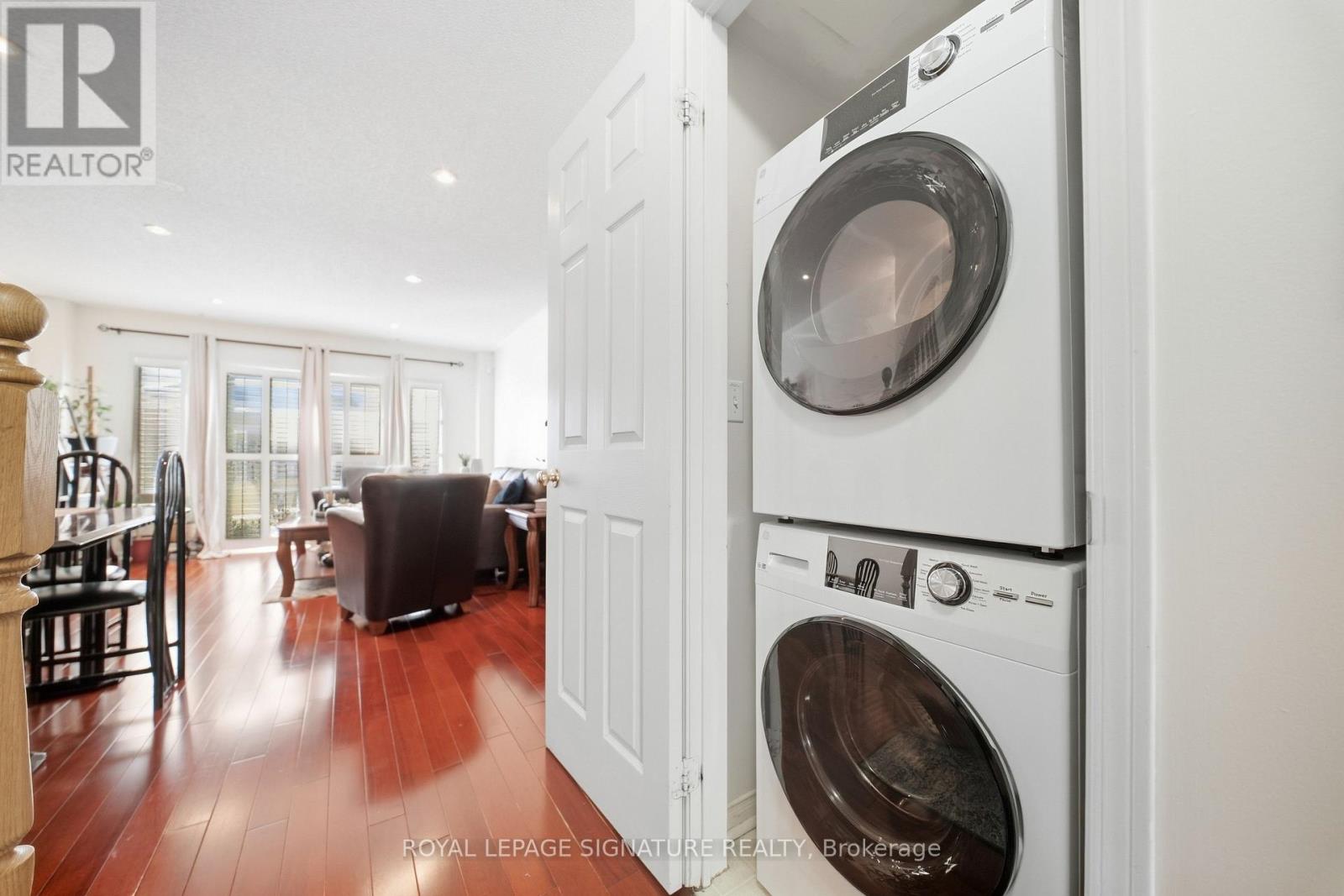 552 - 83 Mondeo Drive, Toronto, Ontario  M1P 5B6 - Photo 11 - E13836570