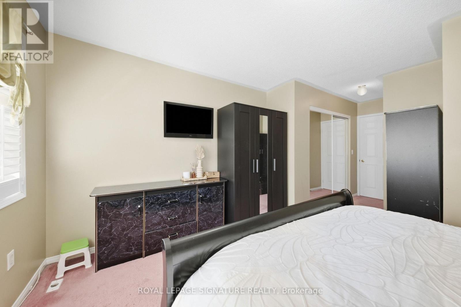 552 - 83 Mondeo Drive, Toronto, Ontario  M1P 5B6 - Photo 15 - E13836570
