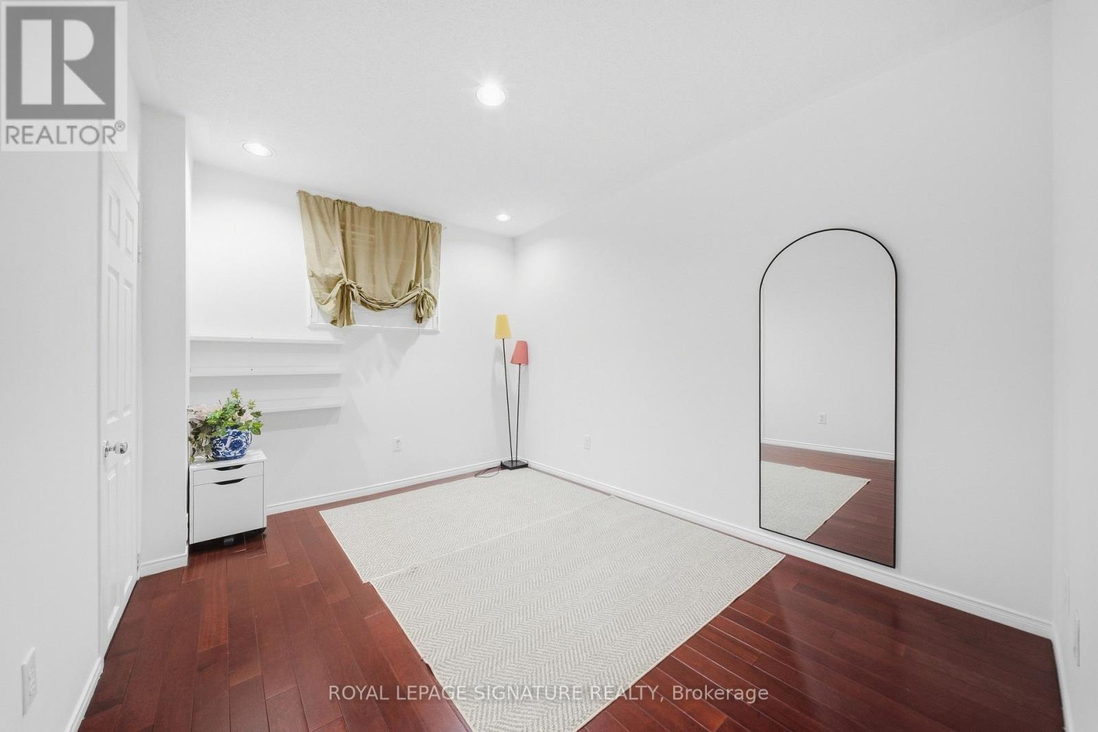 552 - 83 Mondeo Drive, Toronto, Ontario  M1P 5B6 - Photo 22 - E13836570