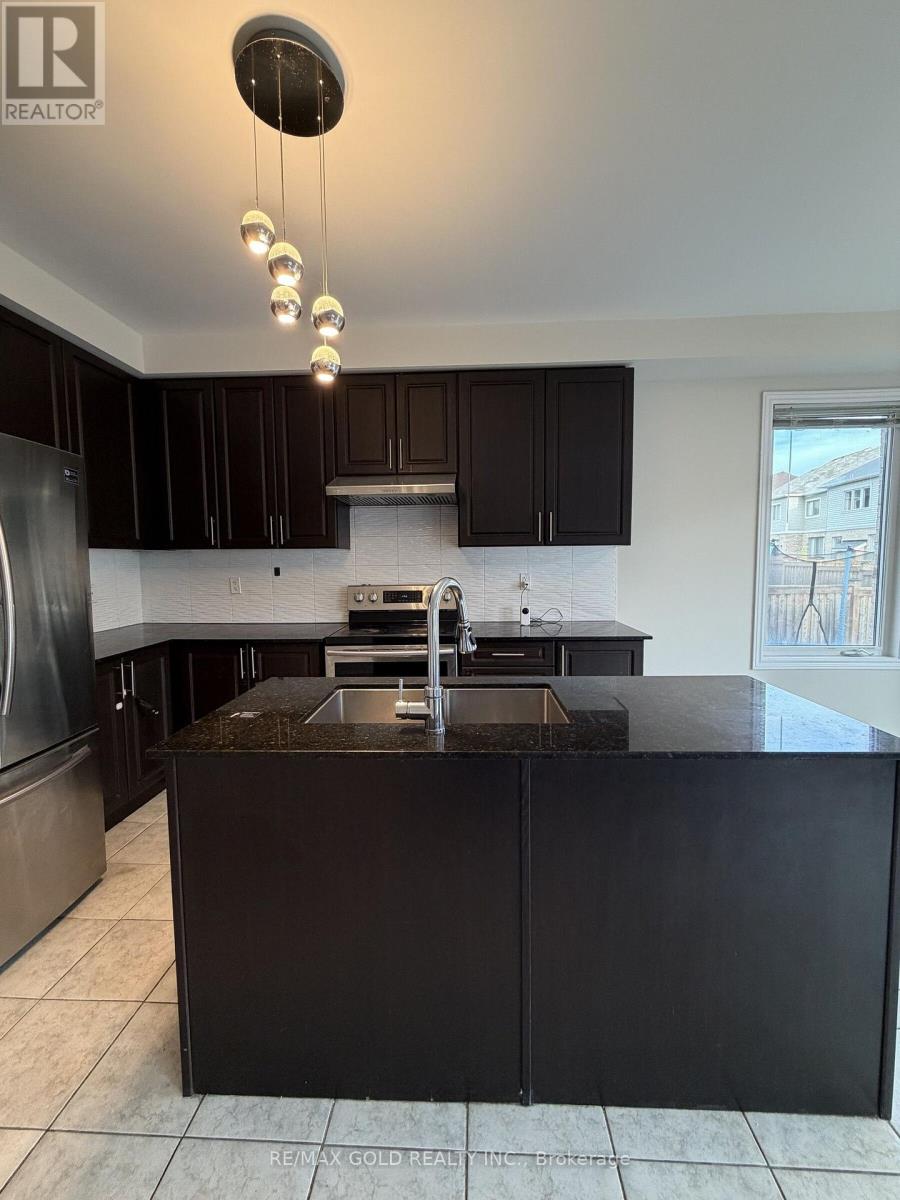 1243 Ronald Inche Drive, Oshawa, Ontario  L1K 0Y5 - Photo 3 - E13836624