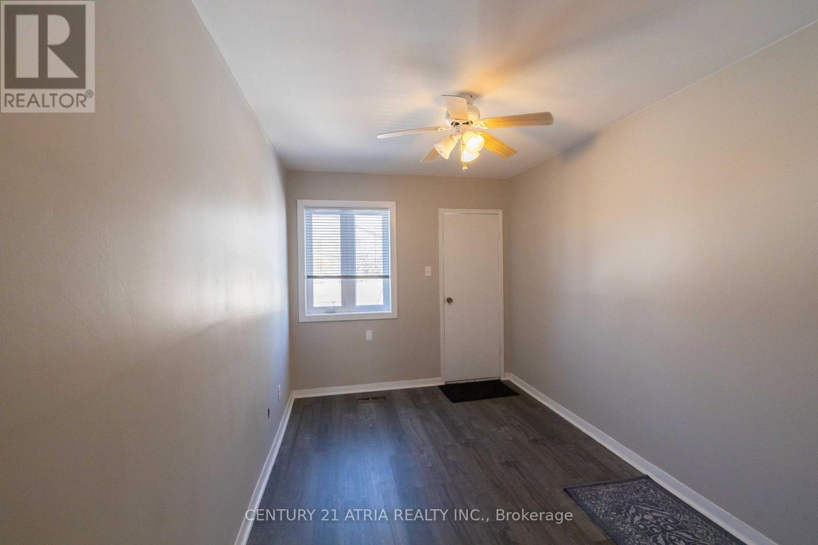 348a Donlands Avenue, Toronto, Ontario M4J 3S1 - Photo 13 - E13836670
