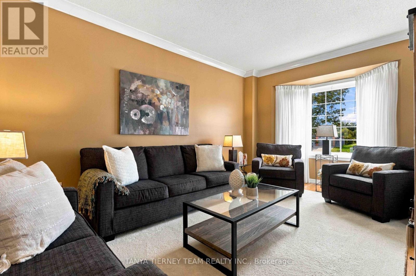 111 Watford Street, Whitby, Ontario  L1M 1G5 - Photo 4 - E13836698
