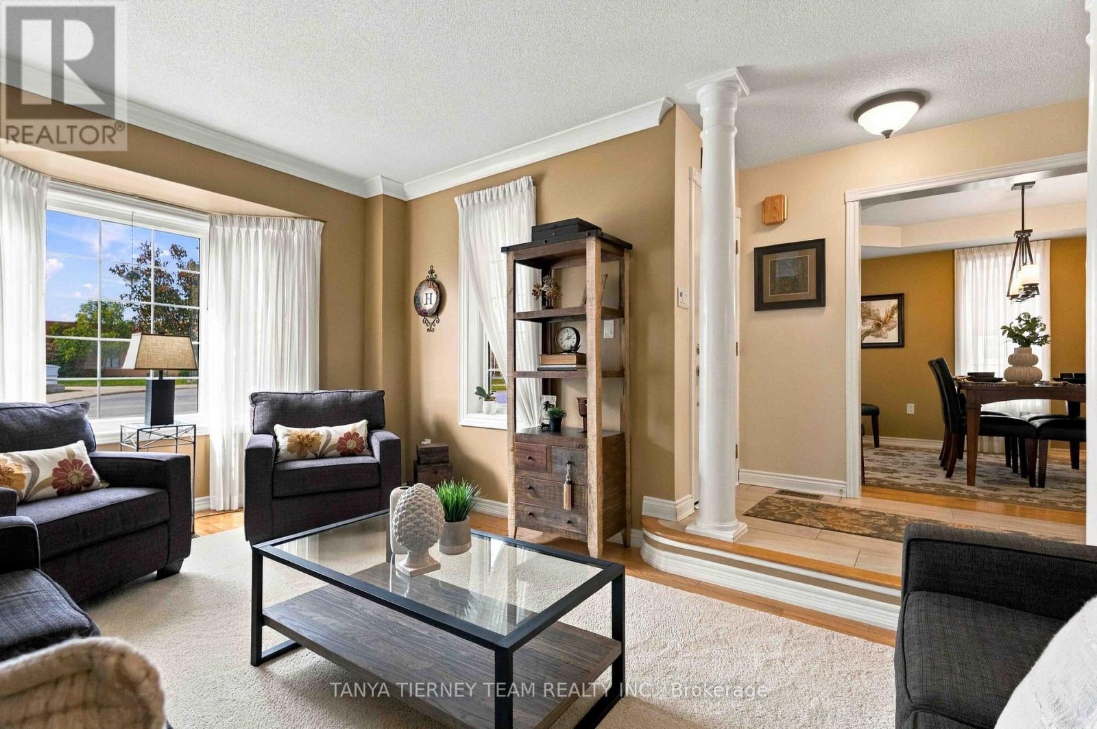 111 Watford Street, Whitby, Ontario  L1M 1G5 - Photo 5 - E13836698