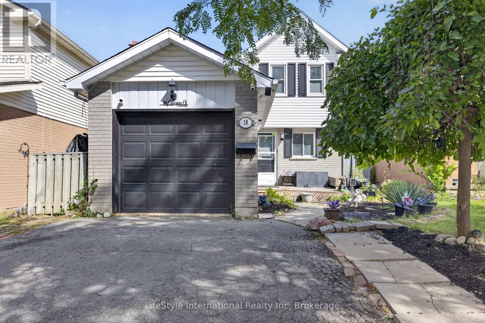 18 Camrose Court, Kitchener, Ontario N2M 5J4 - Photo 1 - X13836726