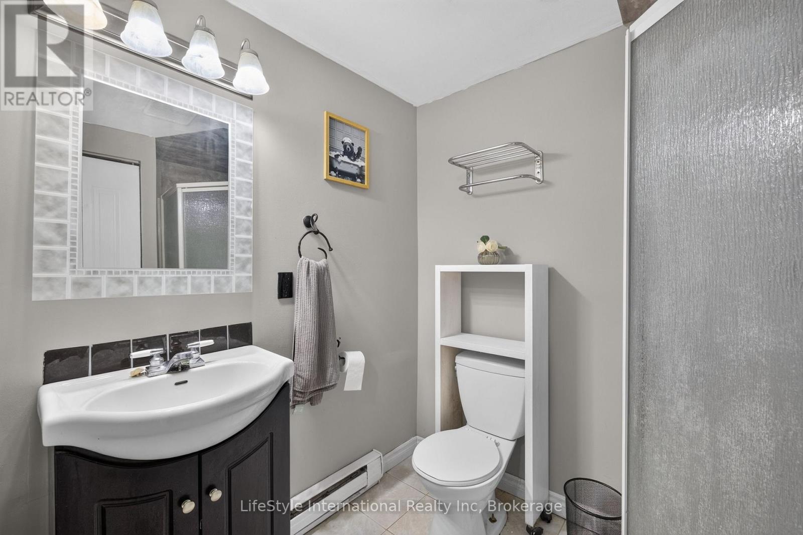 18 Camrose Court, Kitchener, Ontario N2M 5J4 - Photo 30 - X13836726