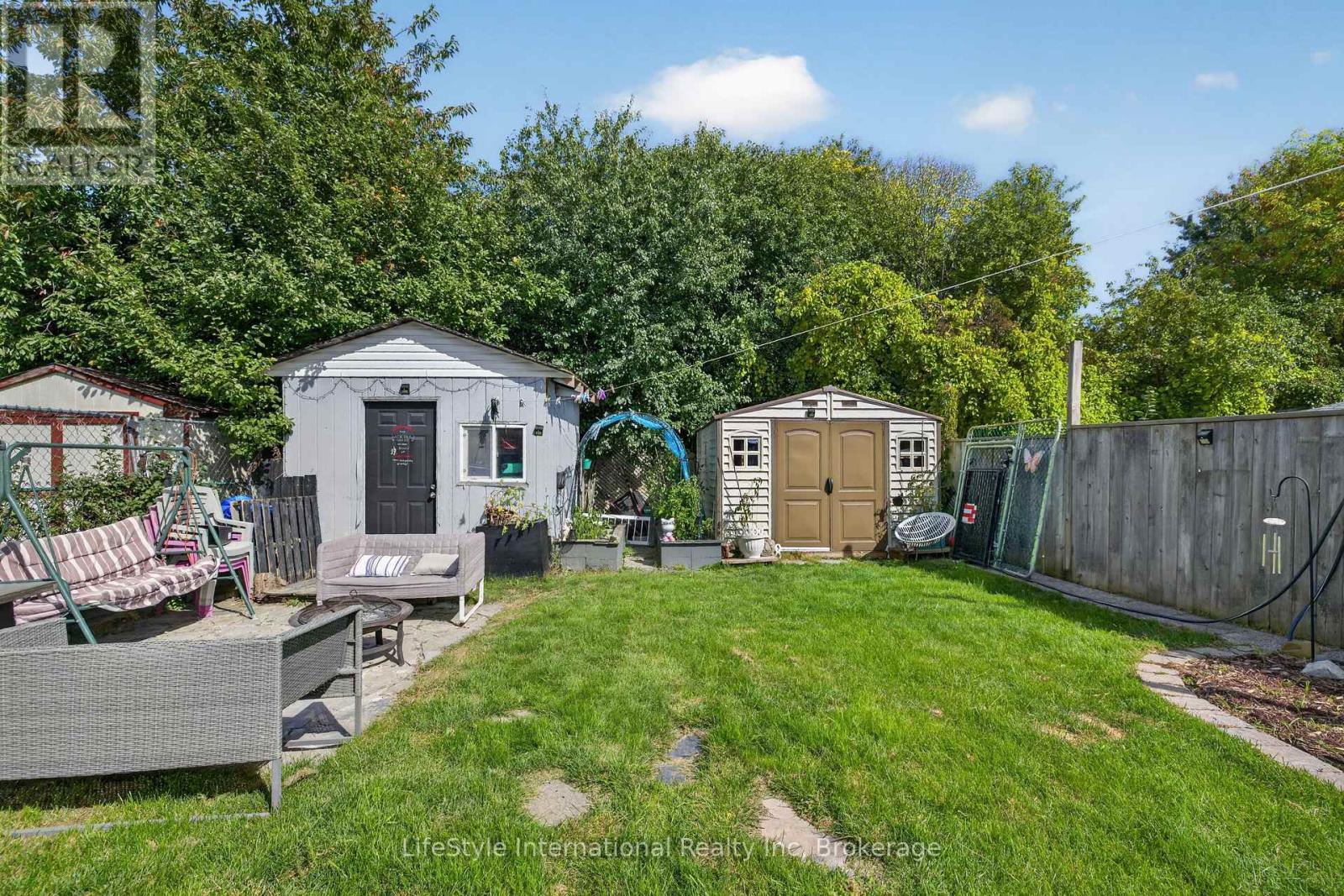 18 Camrose Court, Kitchener, Ontario N2M 5J4 - Photo 36 - X13836726