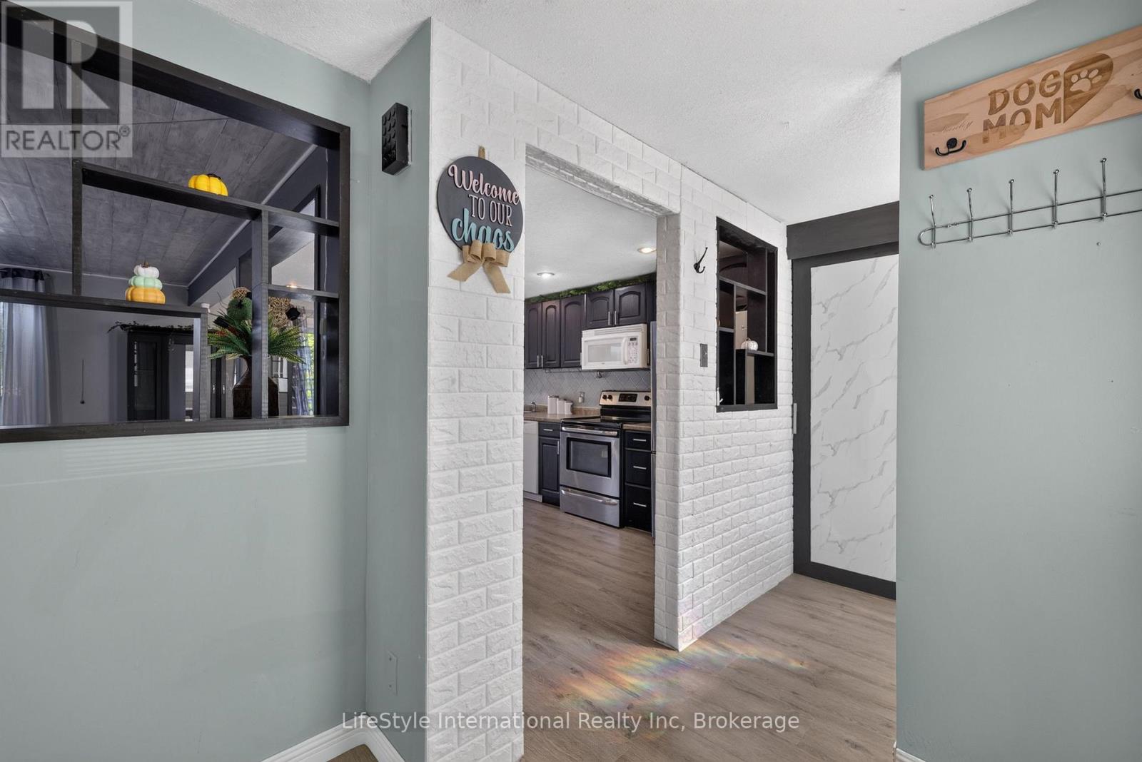 18 Camrose Court, Kitchener, Ontario N2M 5J4 - Photo 8 - X13836726