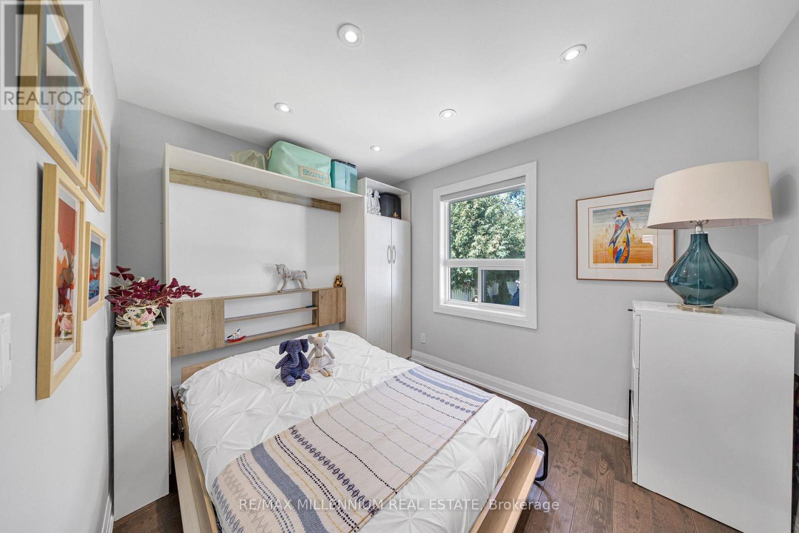 16 Sultana Avenue, Toronto, Ontario  M6A 1S8 - Photo 20 - C13836496