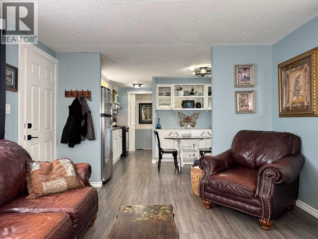37, 5301 2 Street