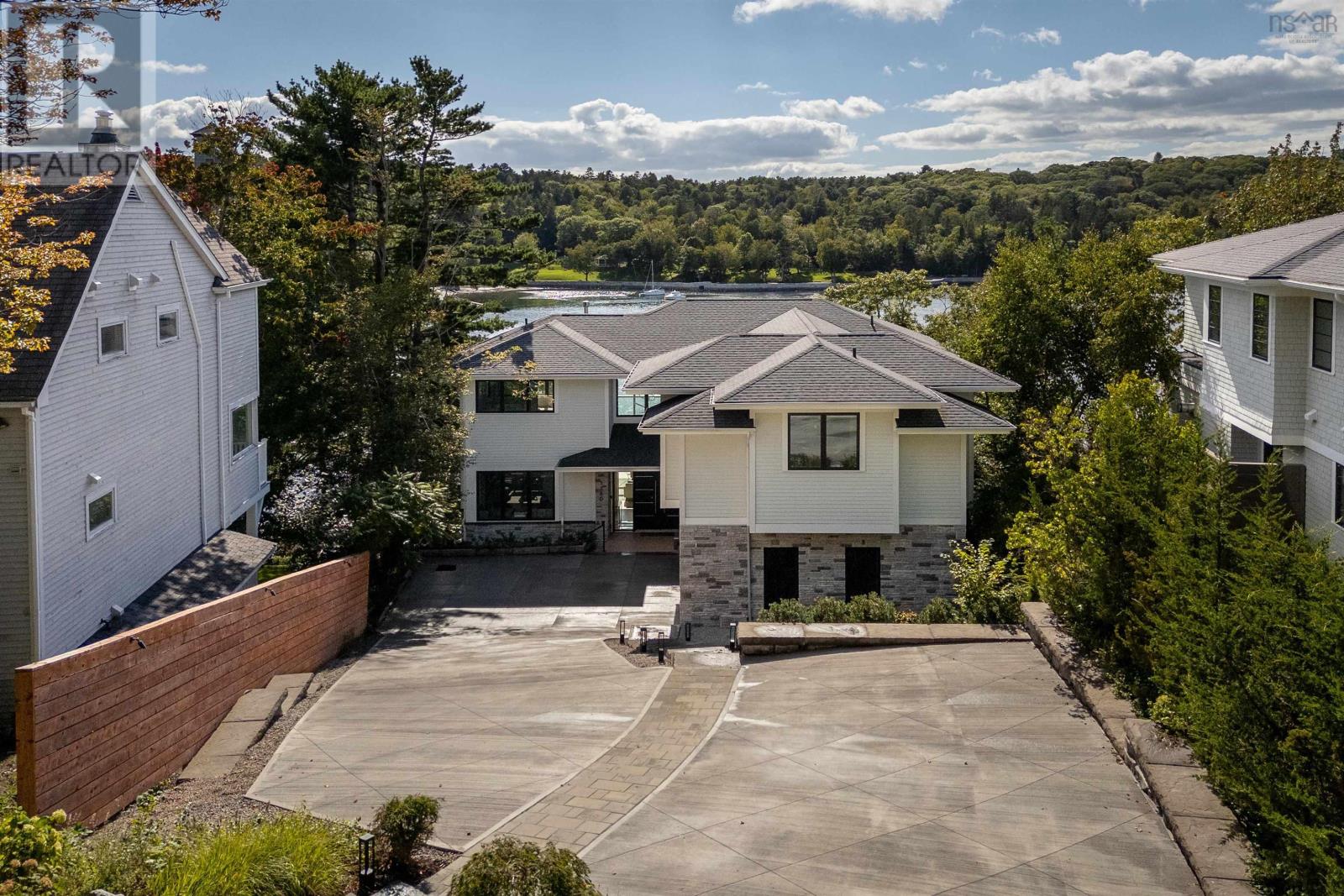 1160 Rockcliffe Street, Halifax, Nova Scotia  B3H 3Y6 - Photo 1 - 202624563
