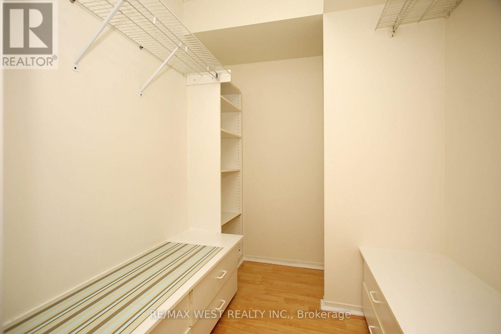 305 - 40 Harding Boulevard W, Richmond Hill, Ontario  L4C 9S5 - Photo 22 - N13836534