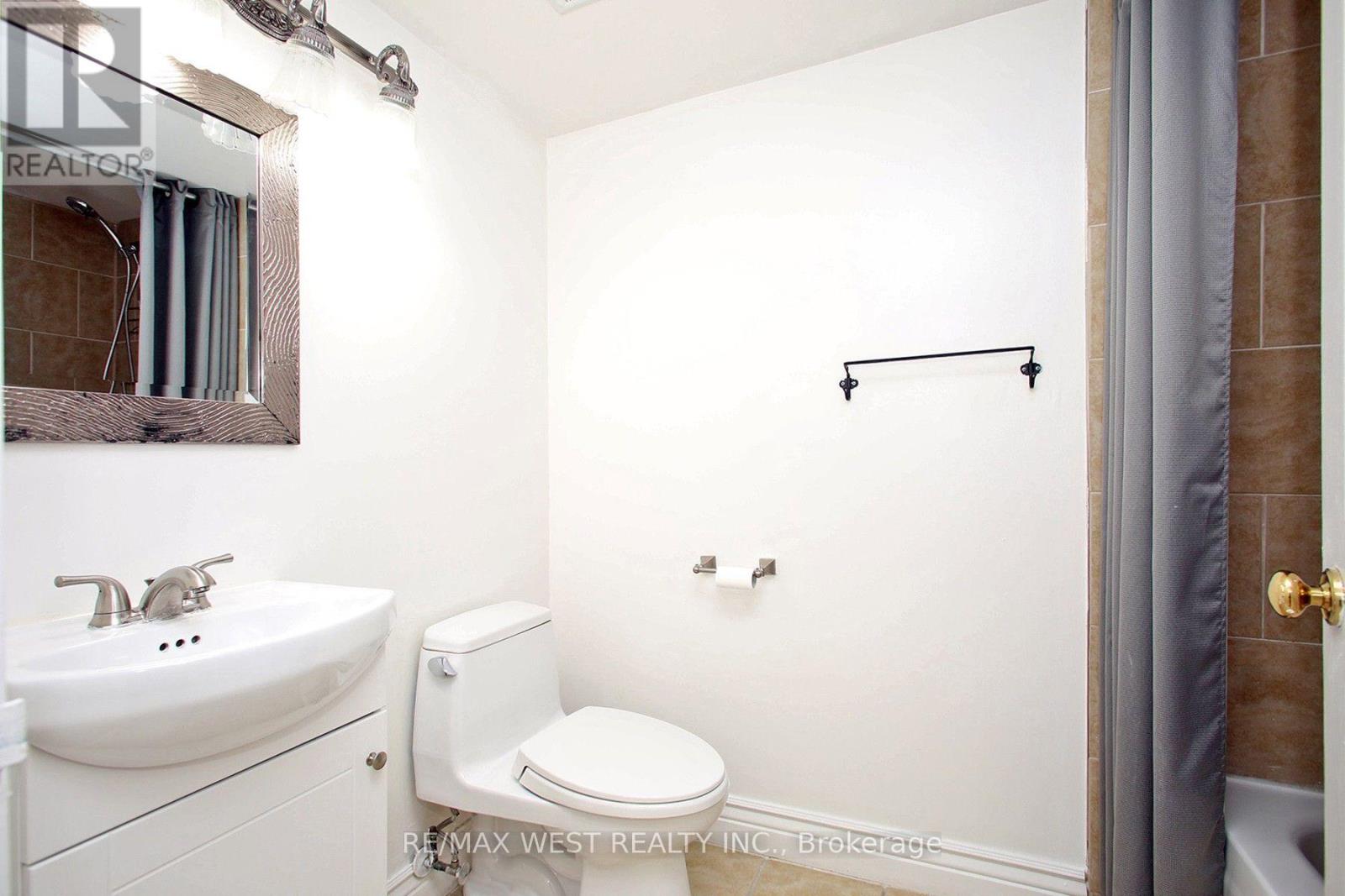 305 - 40 Harding Boulevard W, Richmond Hill, Ontario  L4C 9S5 - Photo 25 - N13836534