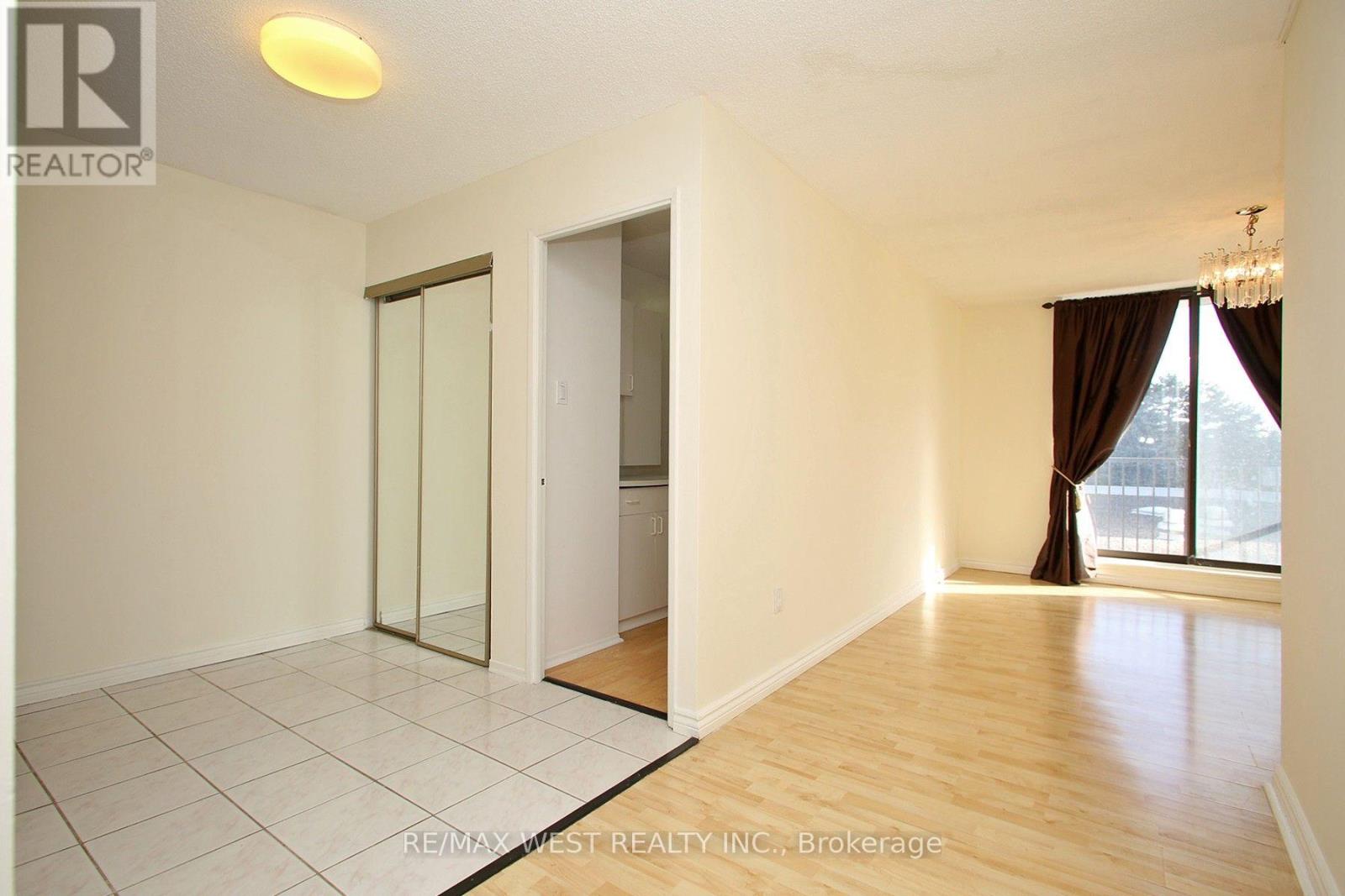 305 - 40 Harding Boulevard W, Richmond Hill, Ontario  L4C 9S5 - Photo 27 - N13836534