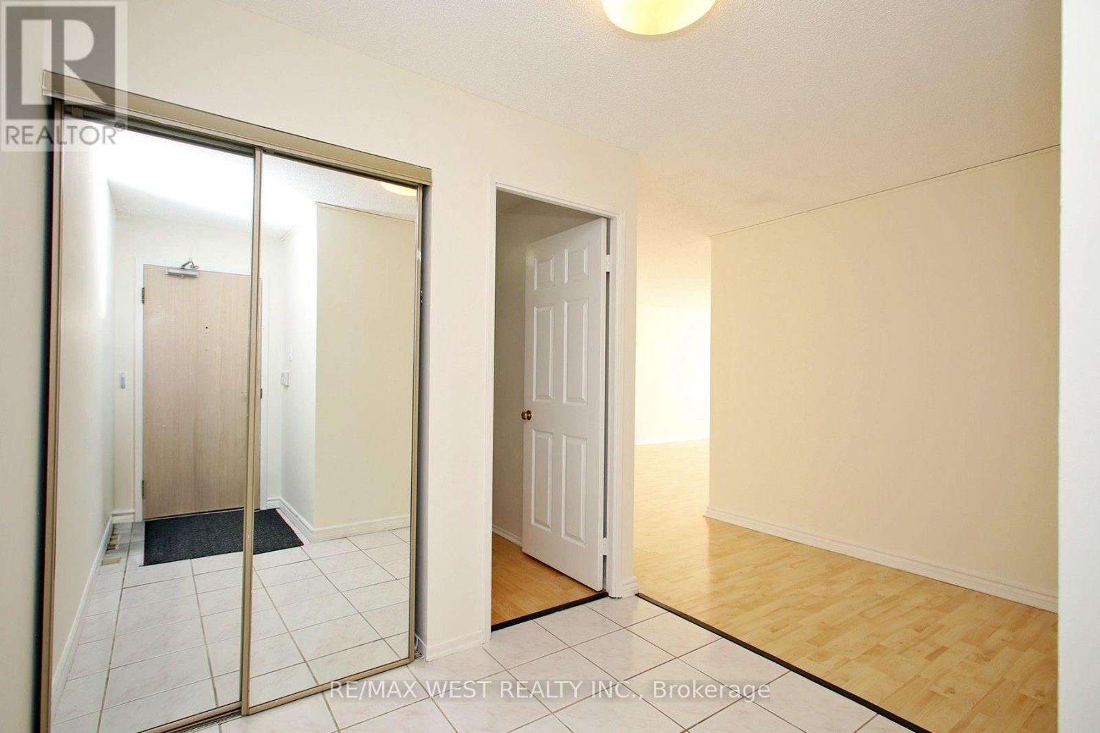 305 - 40 Harding Boulevard W, Richmond Hill, Ontario  L4C 9S5 - Photo 28 - N13836534