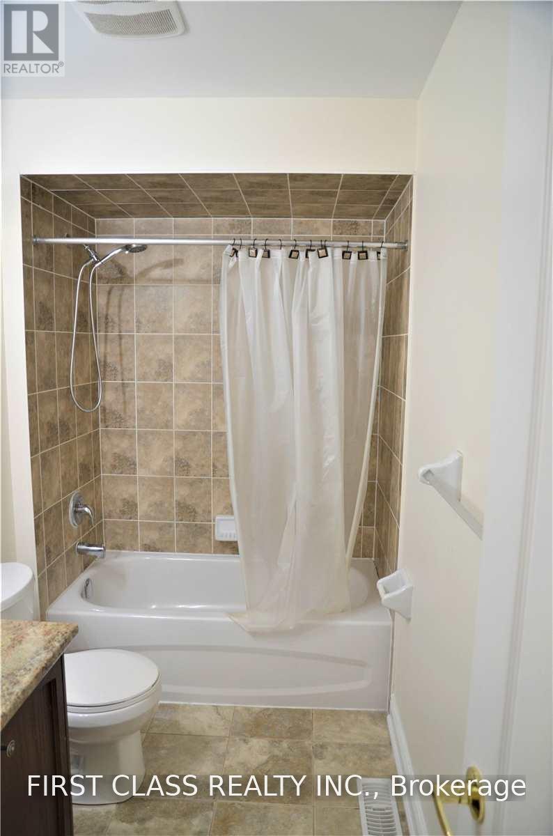 88 Mack Clement Lane, Richmond Hill, Ontario  L4S 0G2 - Photo 11 - N13836538