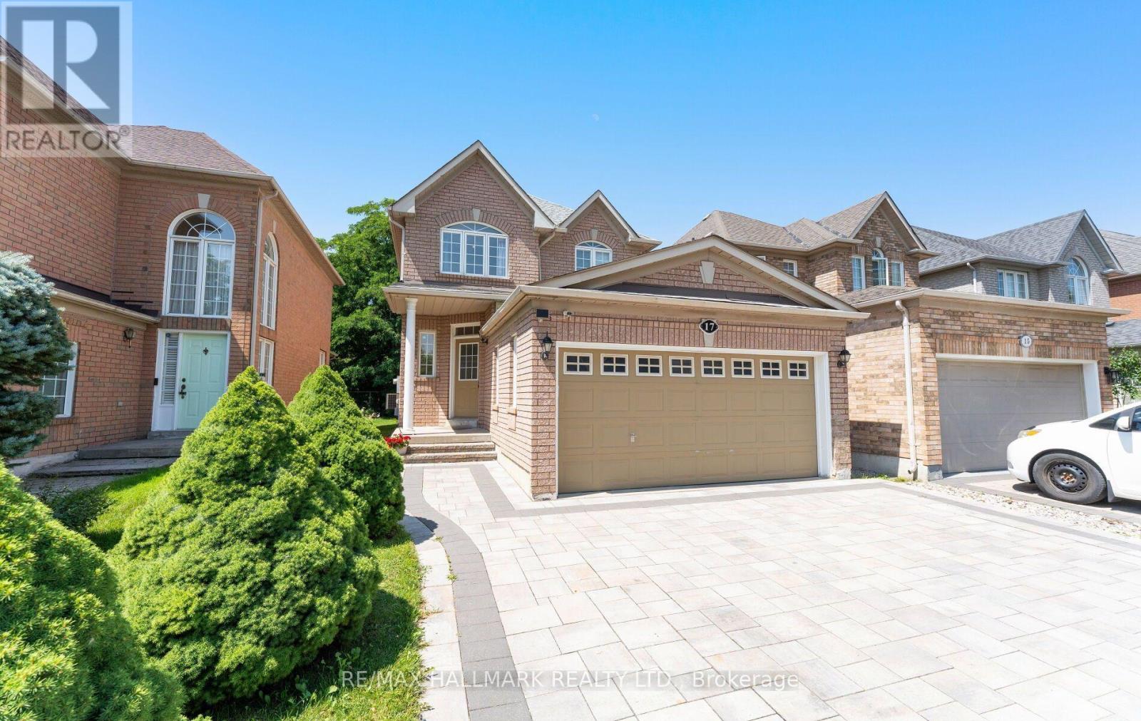 17 Rushingbrook Drive, Richmond Hill, Ontario  L4S 1W6 - Photo 2 - N13836626