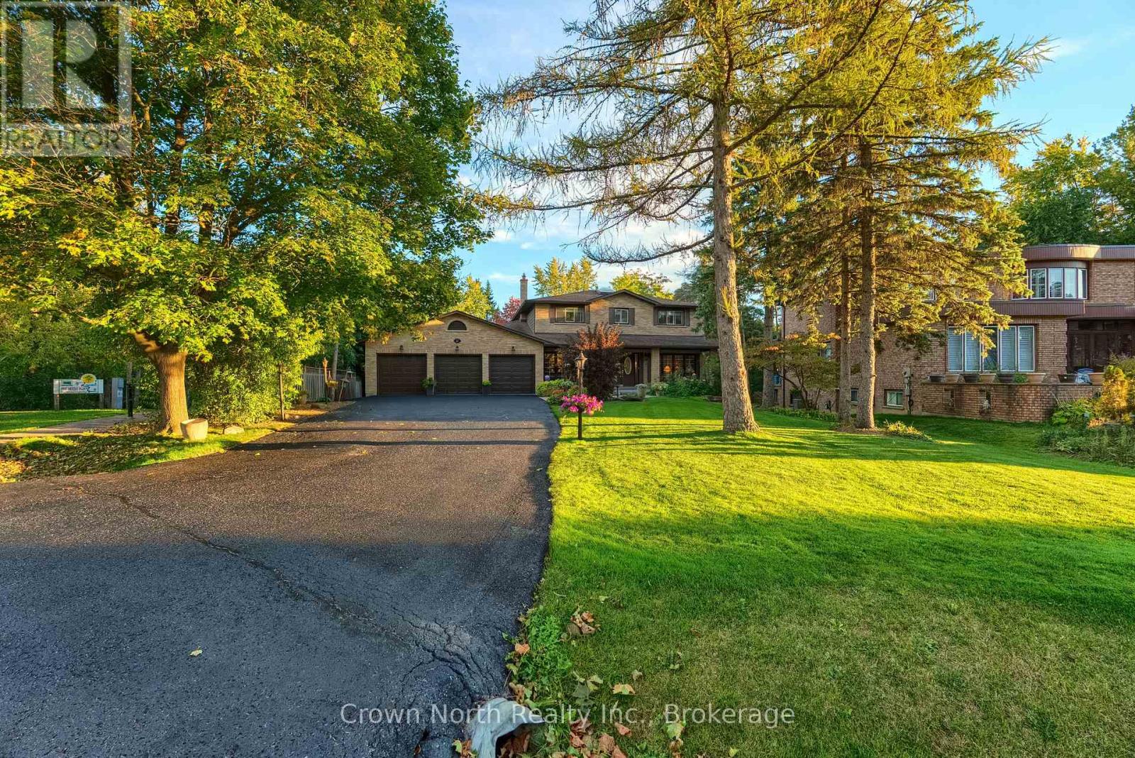 17 Black Willow Court, Richmond Hill, Ontario  L4E 2M7 - Photo 5 - N13836712